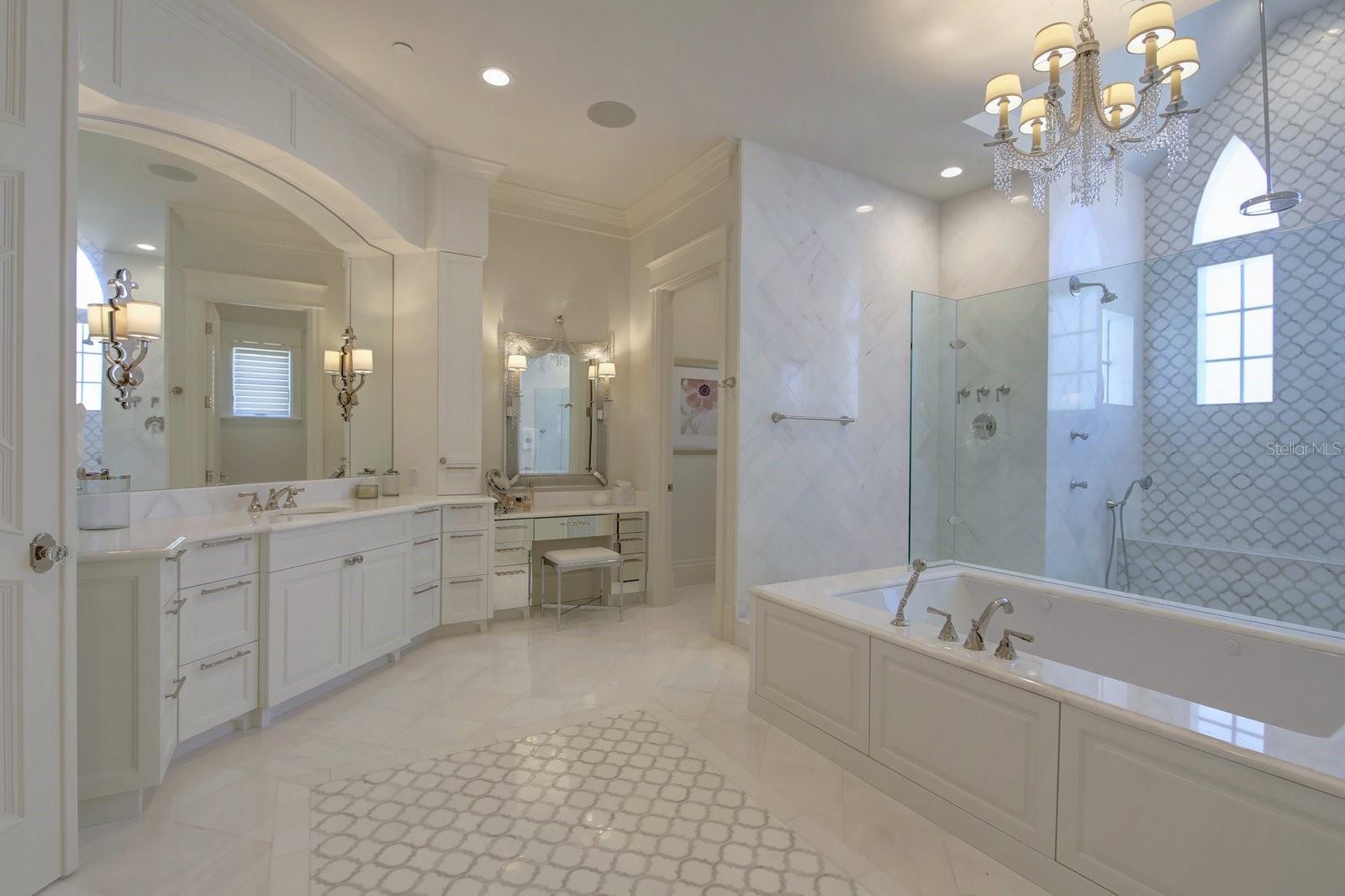 1700 GULF Blvd BELLEAIR BEACH, FL 33786