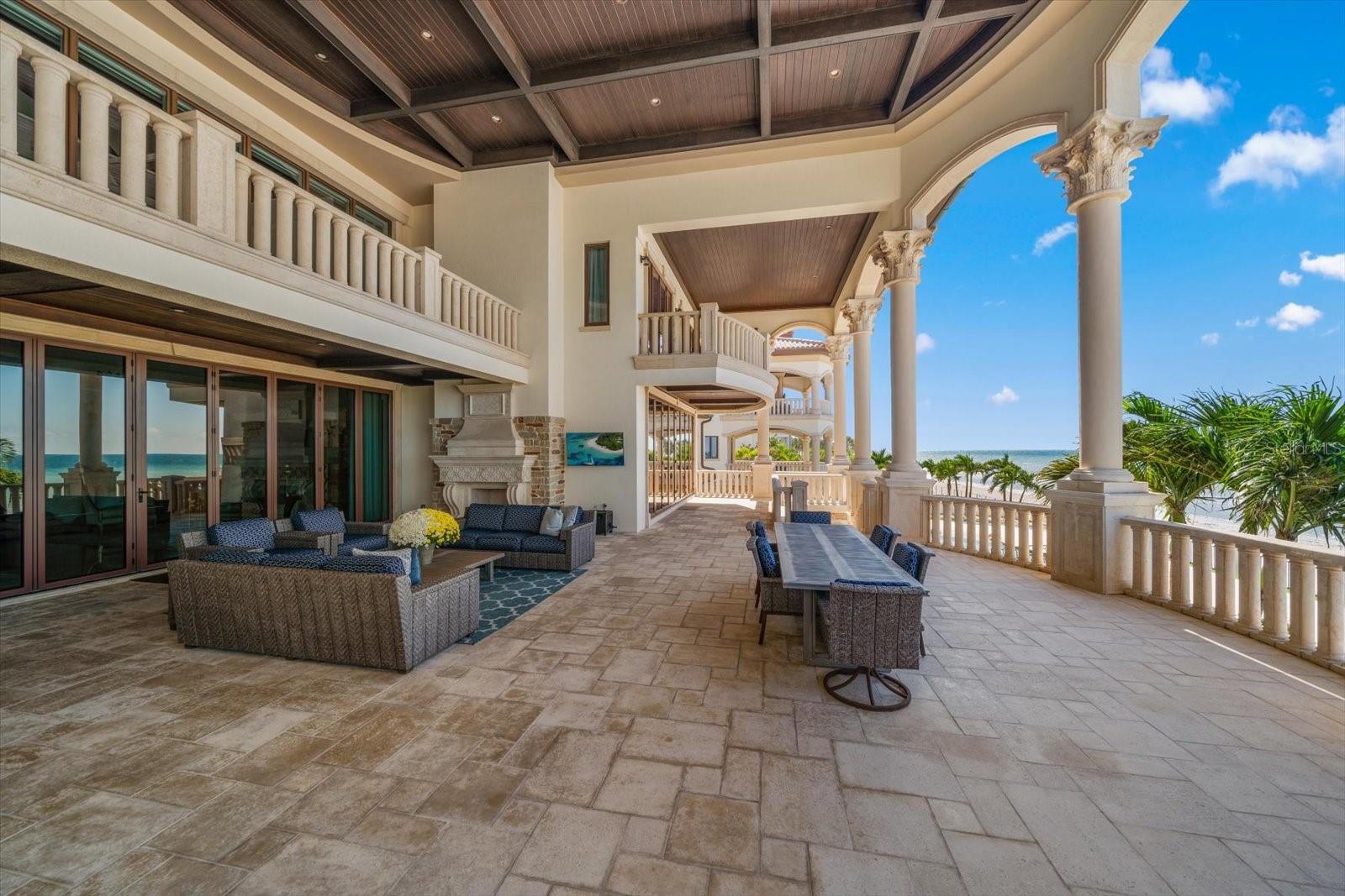 1700 GULF Blvd BELLEAIR BEACH, FL 33786