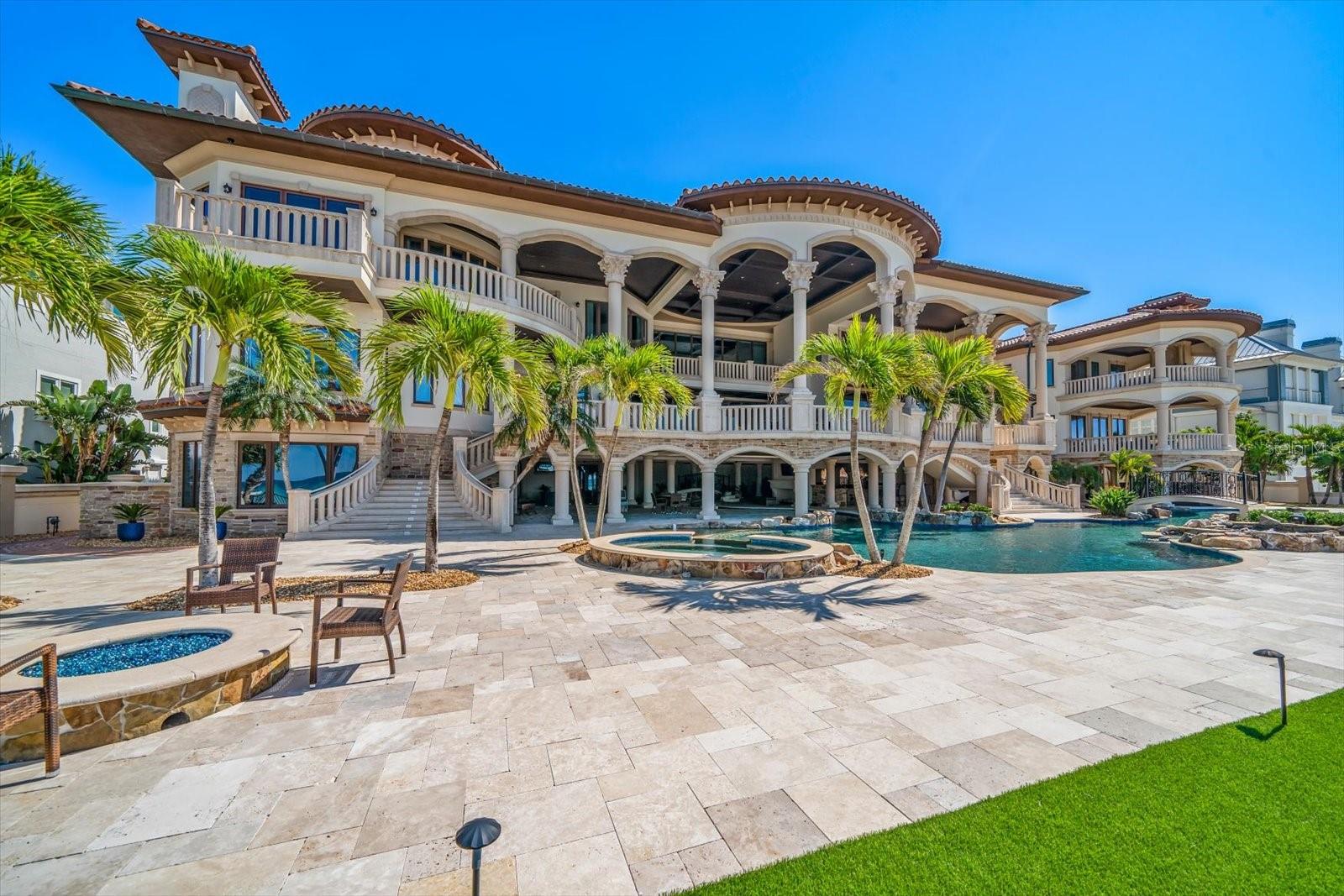 1700 GULF Blvd BELLEAIR BEACH, FL 33786