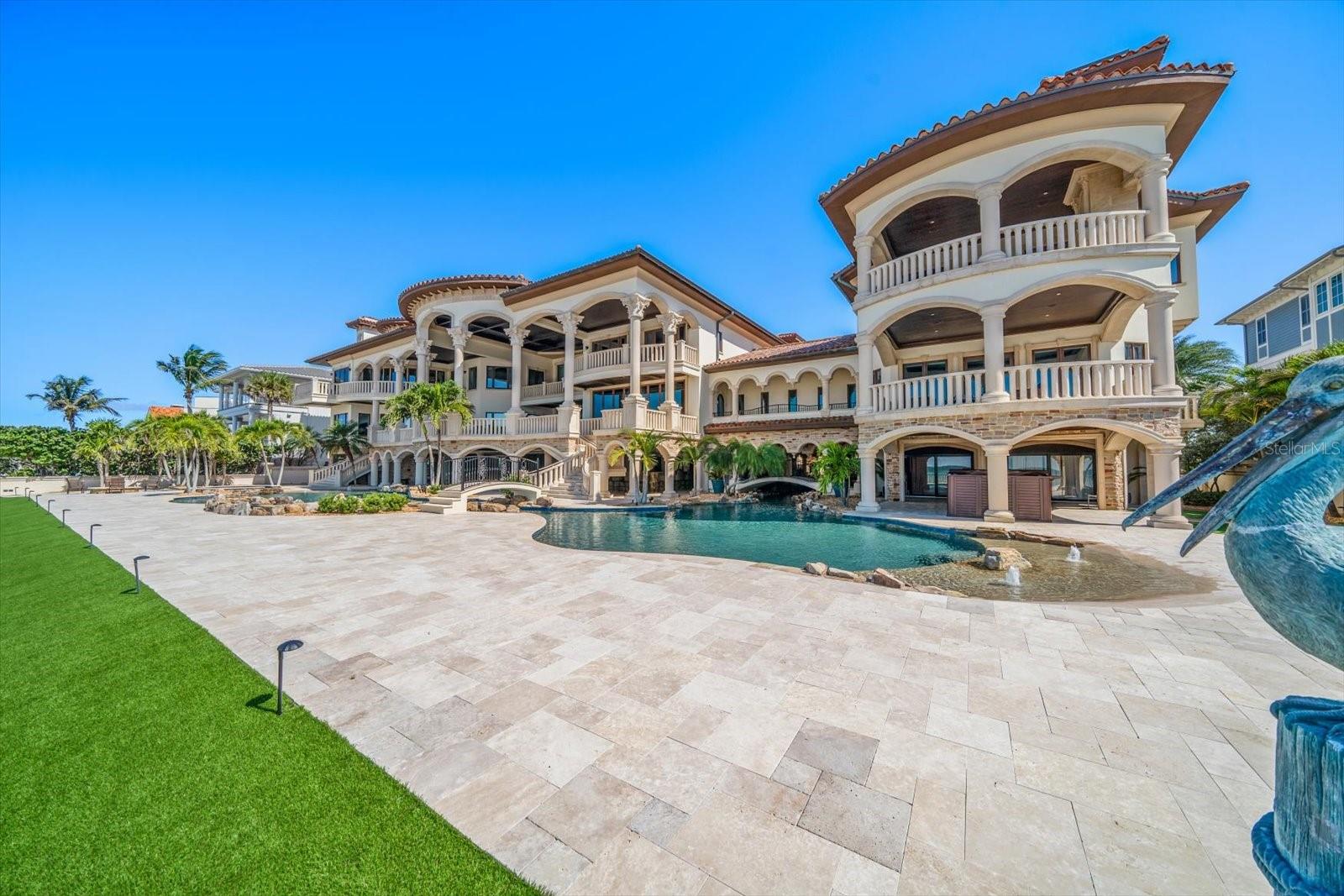 1700 GULF Blvd BELLEAIR BEACH, FL 33786