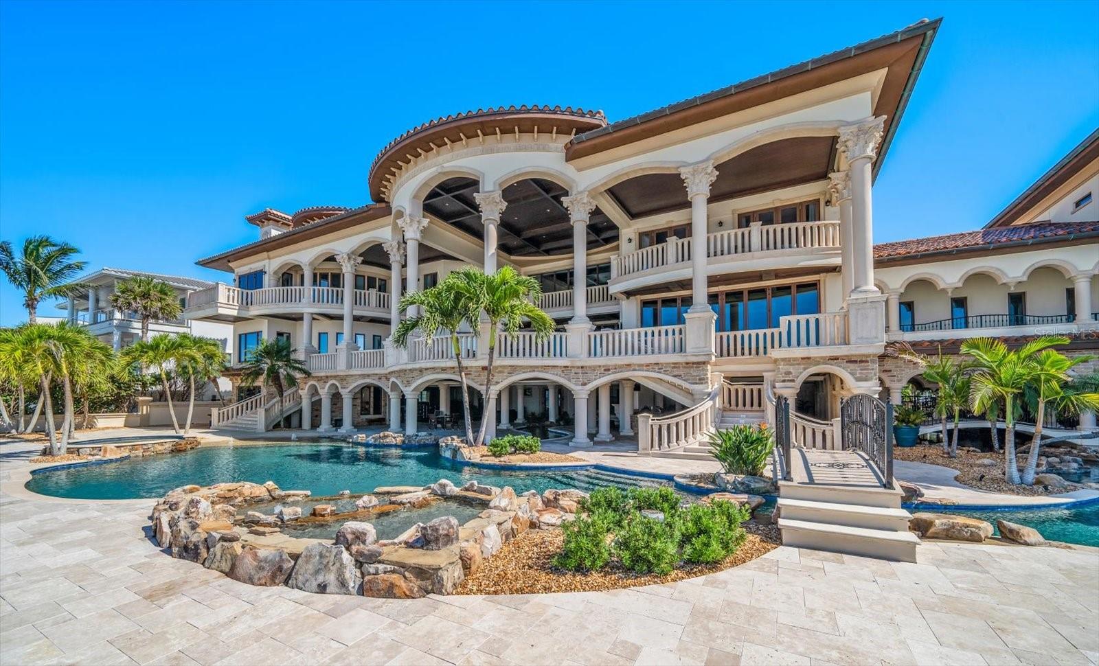 1700 GULF Blvd BELLEAIR BEACH, FL 33786