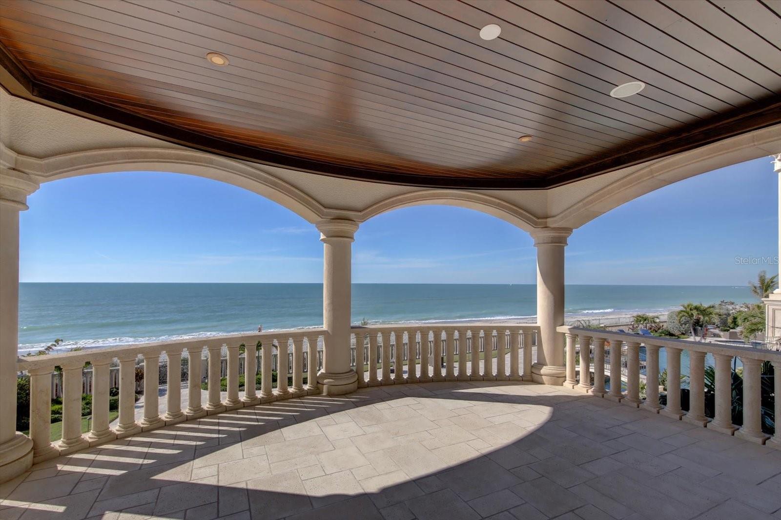 1700 GULF Blvd BELLEAIR BEACH, FL 33786