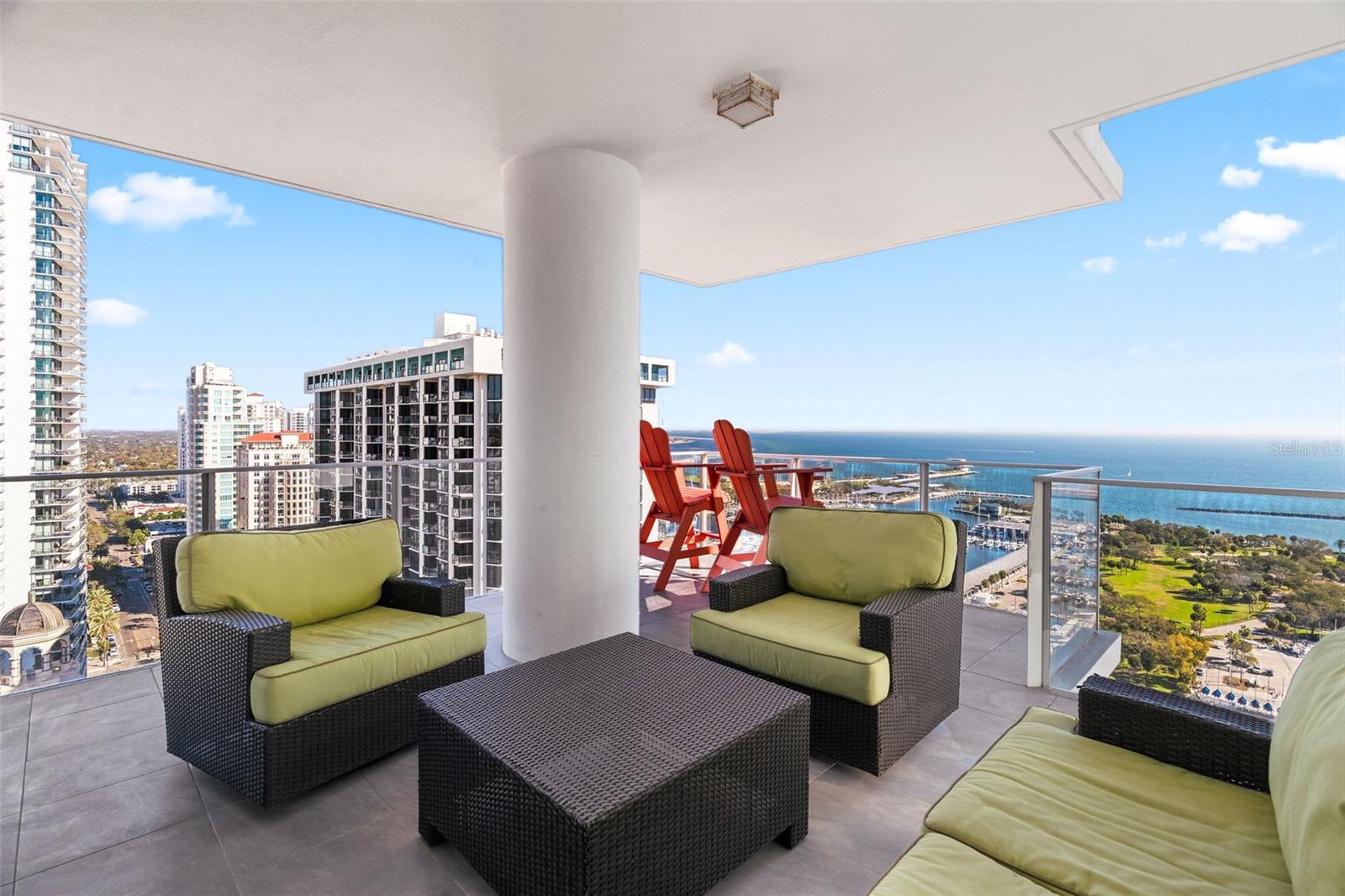 175 1ST St #2608 ST PETERSBURG, FL 33701