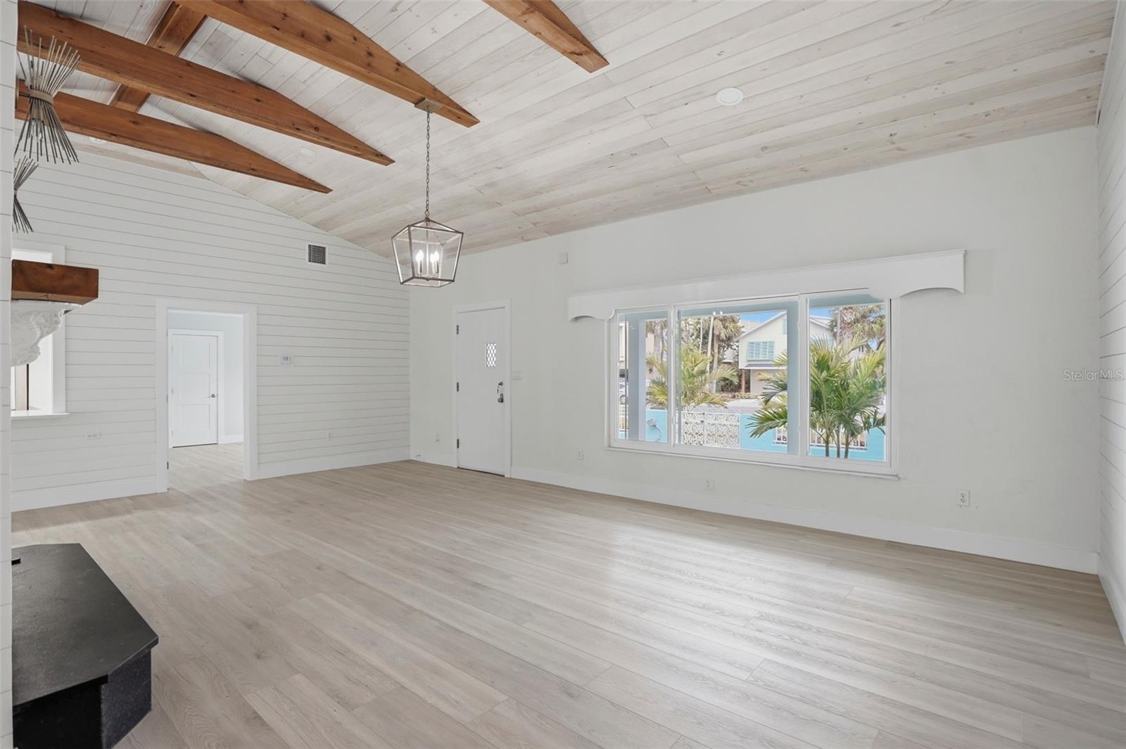 2906 PASS A GRILLE Way ST PETE BEACH, FL 33706