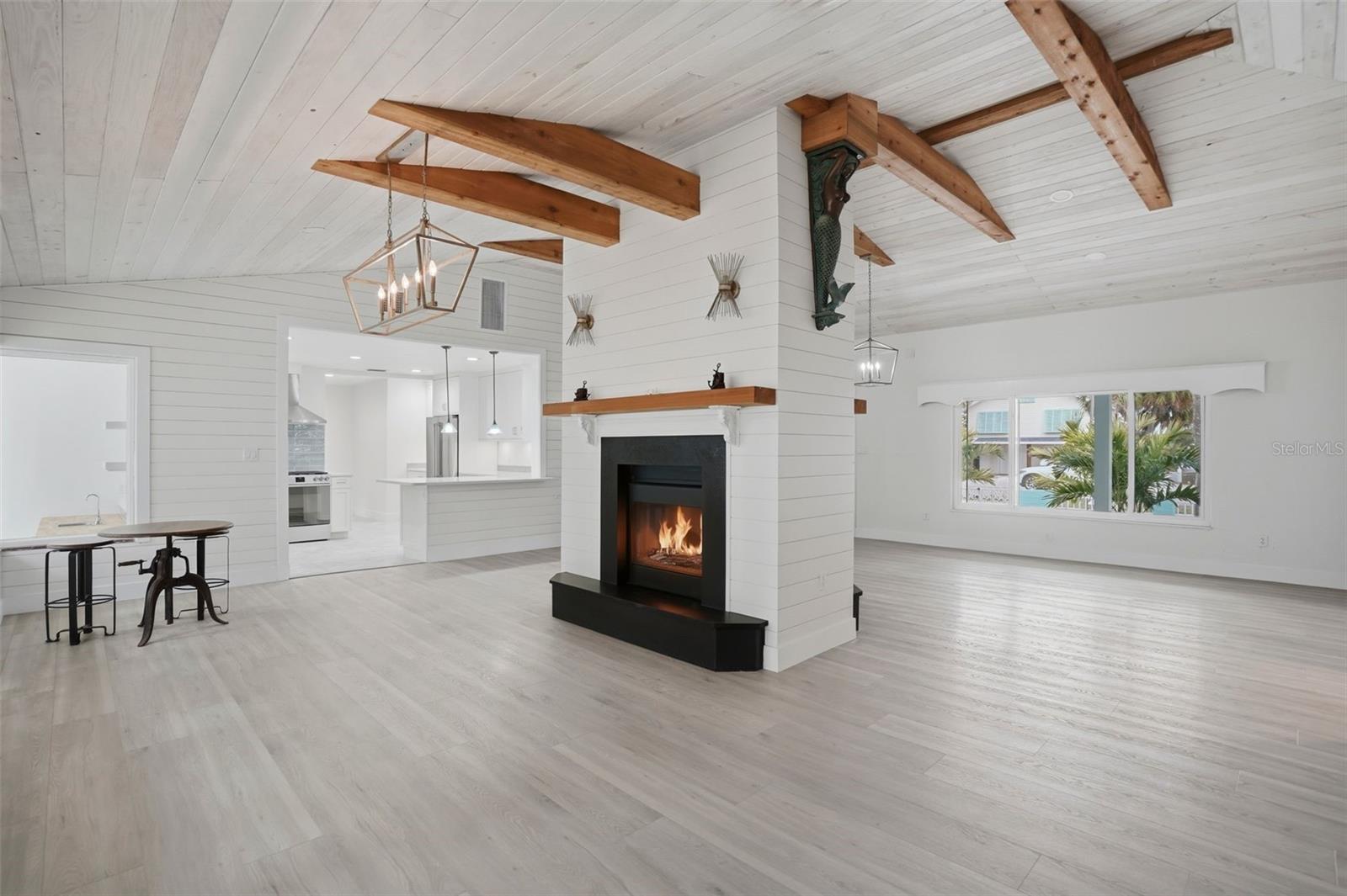 2906 PASS A GRILLE Way ST PETE BEACH, FL 33706