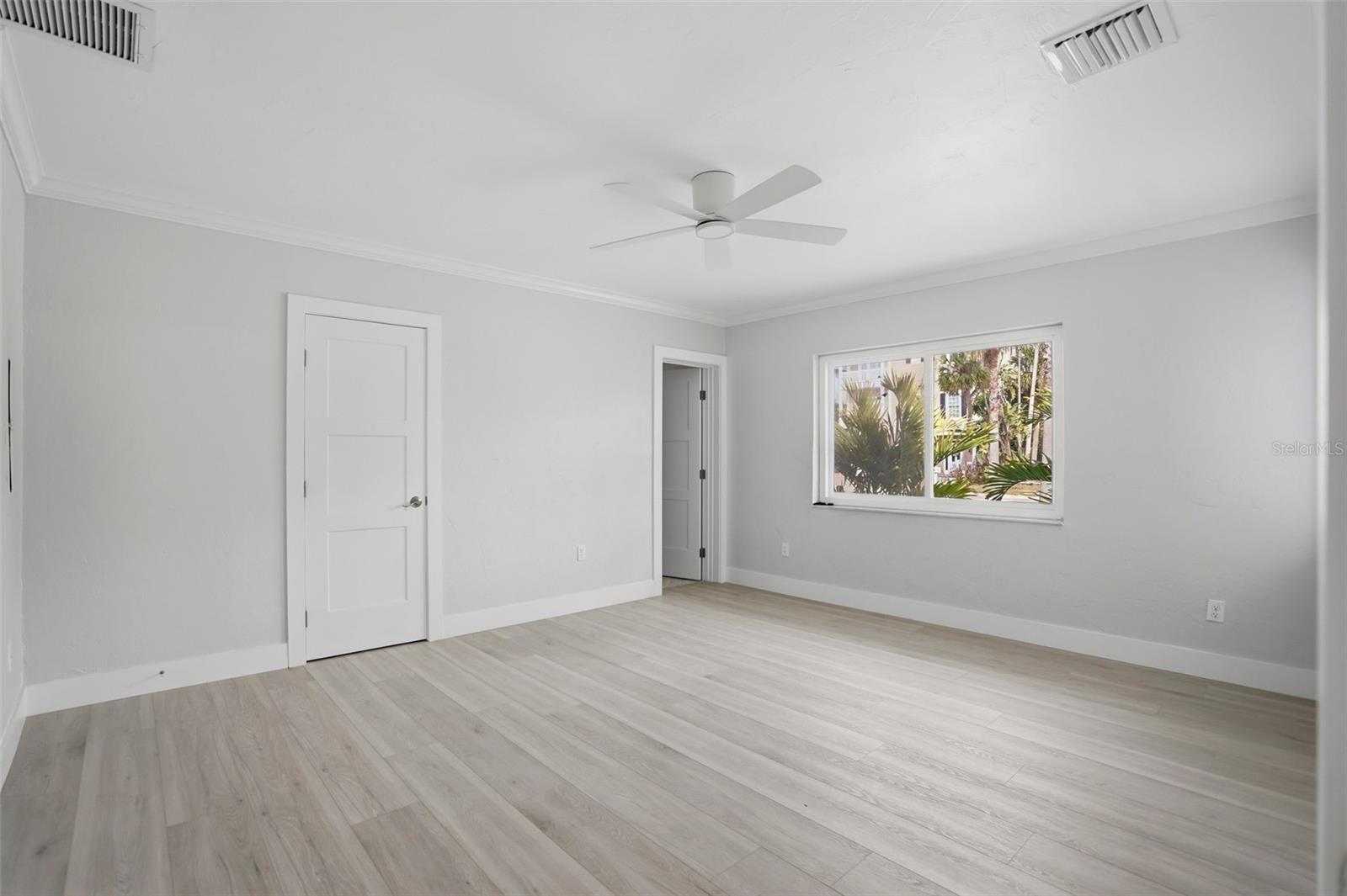 2906 PASS A GRILLE Way ST PETE BEACH, FL 33706