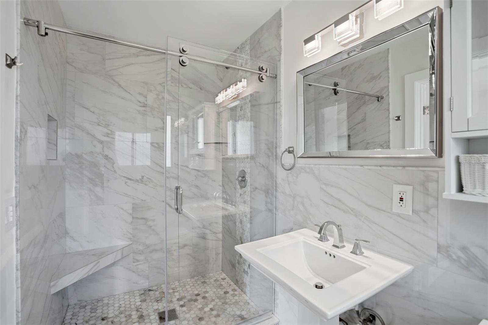 2906 PASS A GRILLE Way ST PETE BEACH, FL 33706