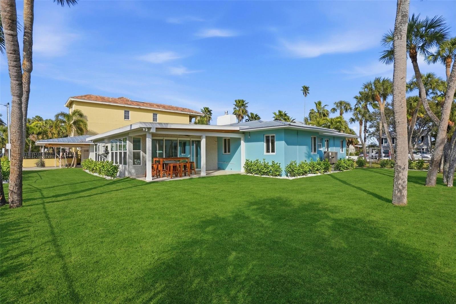 2906 PASS A GRILLE Way ST PETE BEACH, FL 33706