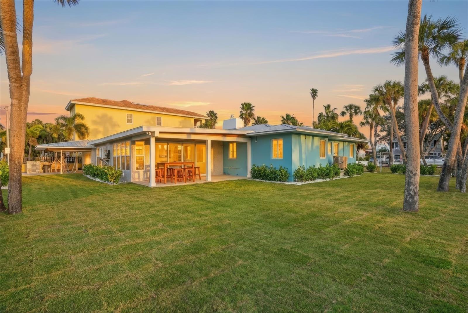 2906 PASS A GRILLE Way ST PETE BEACH, FL 33706