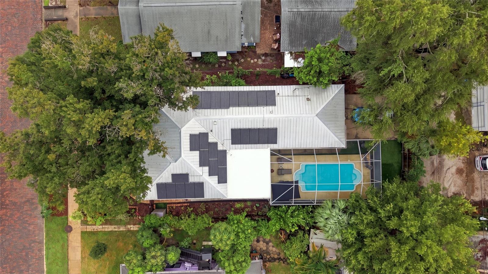 1926 BURLINGTON Ave ST PETERSBURG, FL 33713