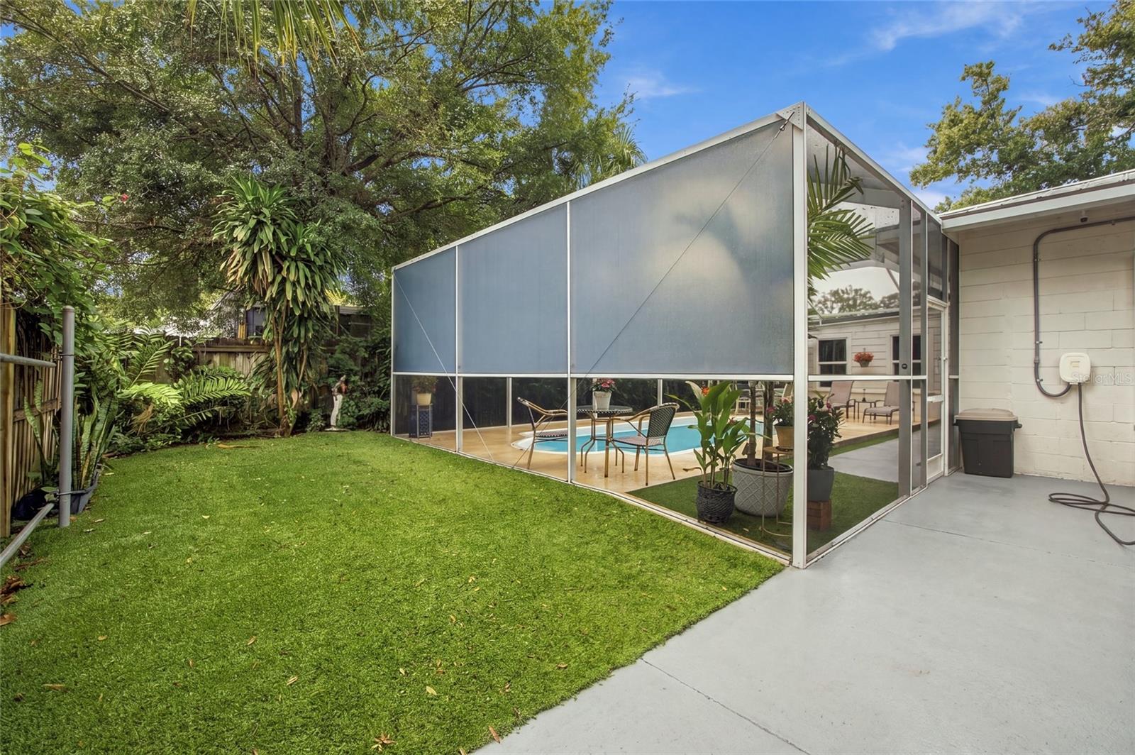 1926 BURLINGTON Ave ST PETERSBURG, FL 33713