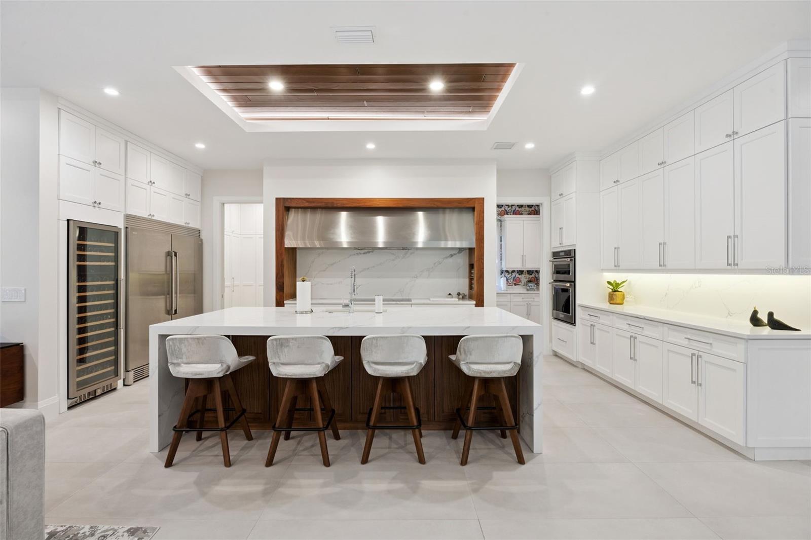 1414 N WESTMORELAND Dr ORLANDO, FL 32804