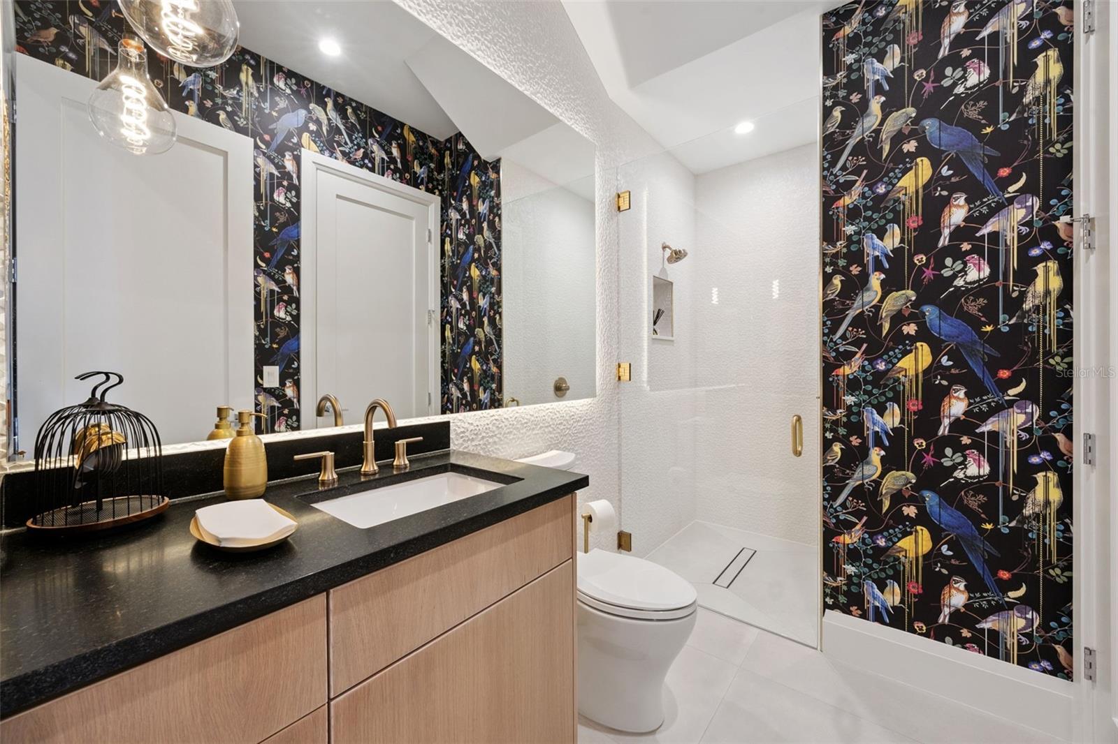 1414 N WESTMORELAND Dr ORLANDO, FL 32804