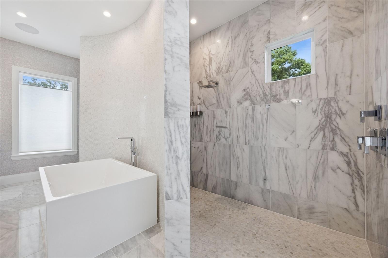 1414 N WESTMORELAND Dr ORLANDO, FL 32804