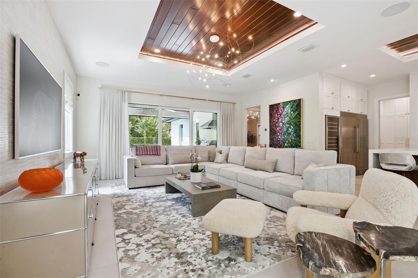 1414 N WESTMORELAND Dr ORLANDO, FL 32804