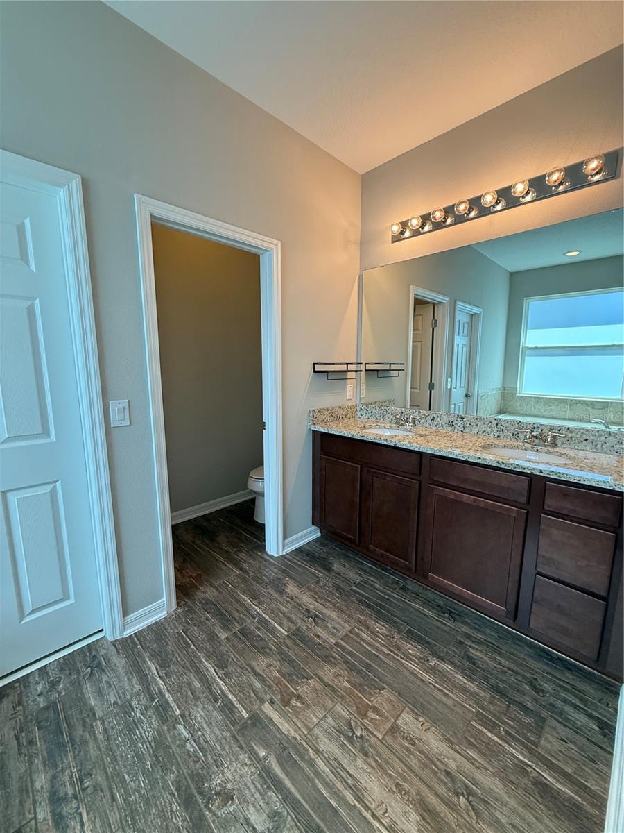 14637 MAPLE ARCH Ln WINTER GARDEN, FL 34787
