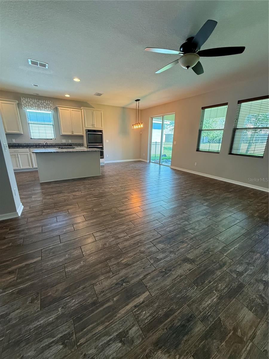 14637 MAPLE ARCH Ln WINTER GARDEN, FL 34787