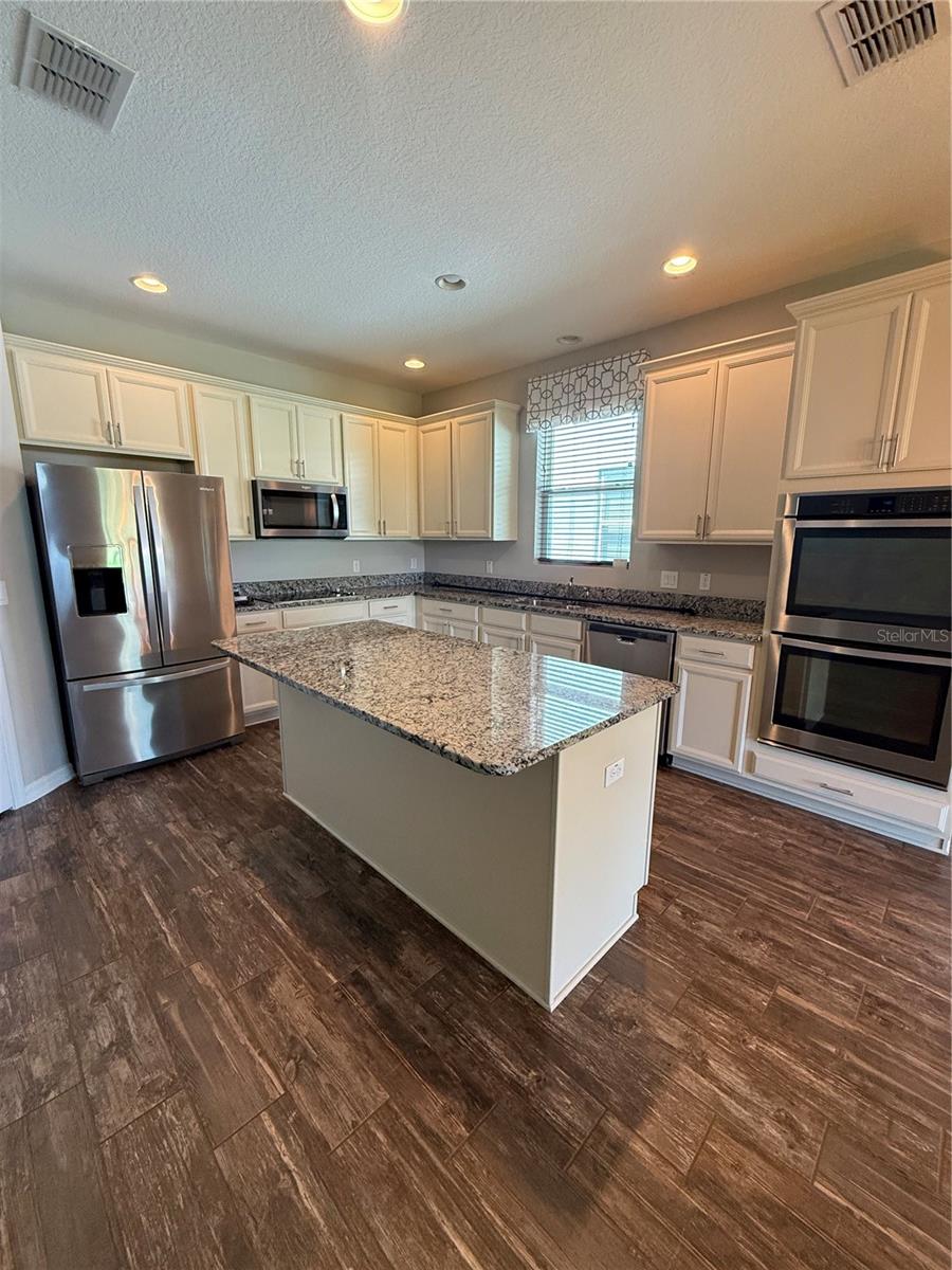 14637 MAPLE ARCH Ln WINTER GARDEN, FL 34787