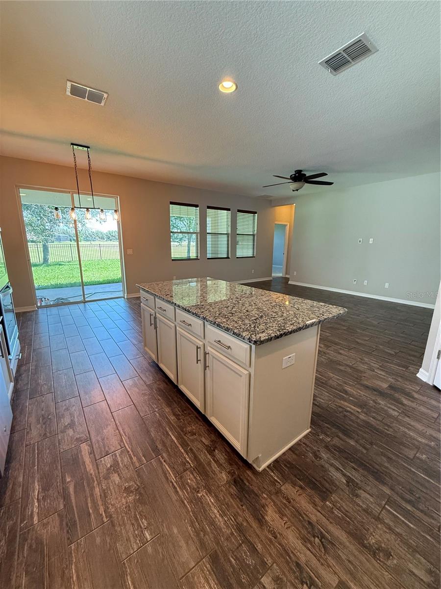 14637 MAPLE ARCH Ln WINTER GARDEN, FL 34787
