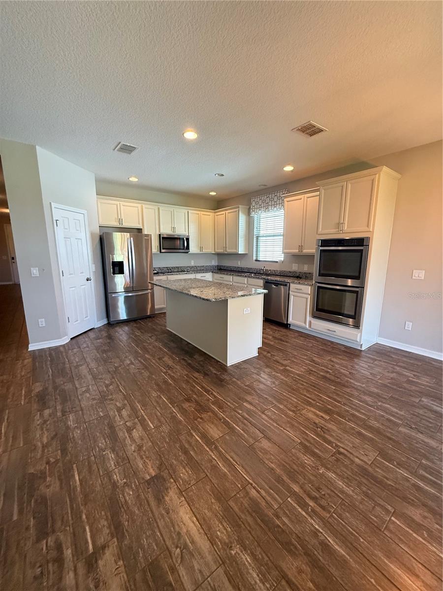 14637 MAPLE ARCH Ln WINTER GARDEN, FL 34787