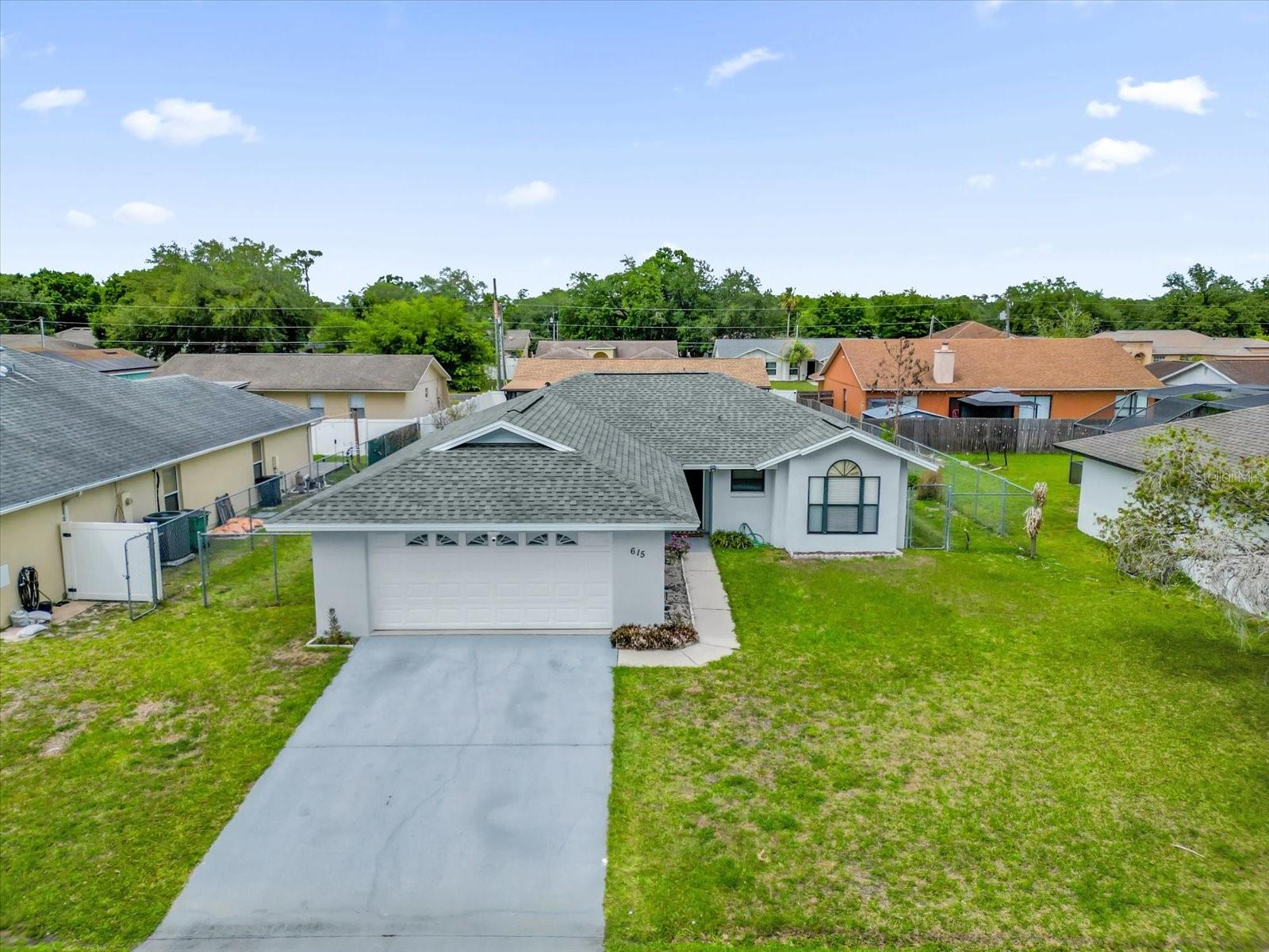615 MCKINLEY Ct KISSIMMEE, FL 34758