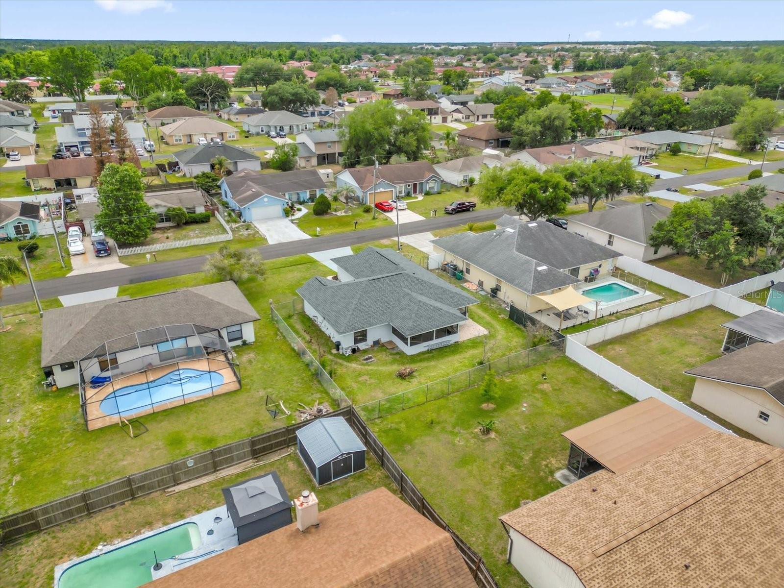 615 MCKINLEY Ct KISSIMMEE, FL 34758