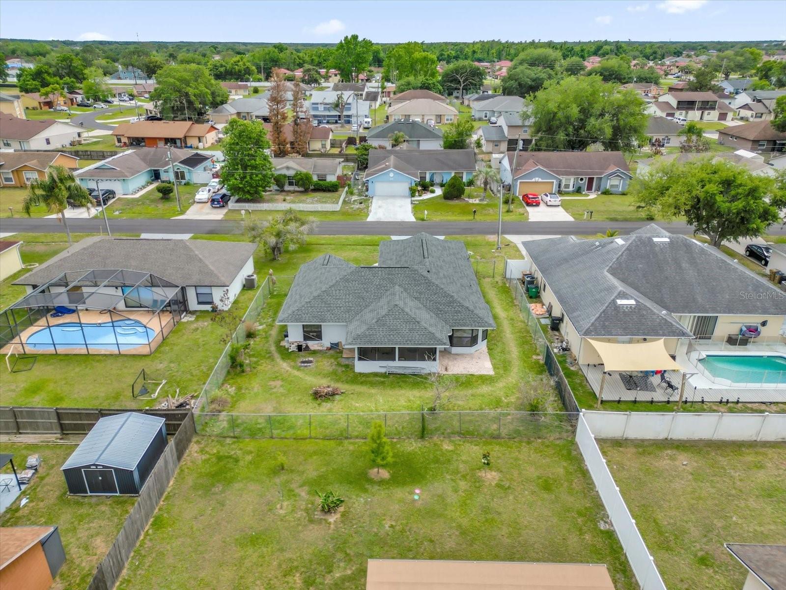 615 MCKINLEY Ct KISSIMMEE, FL 34758