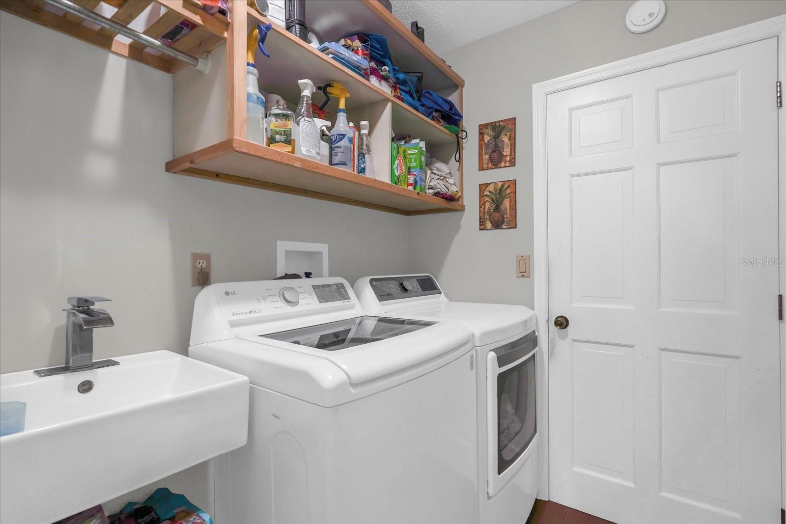 615 MCKINLEY Ct KISSIMMEE, FL 34758