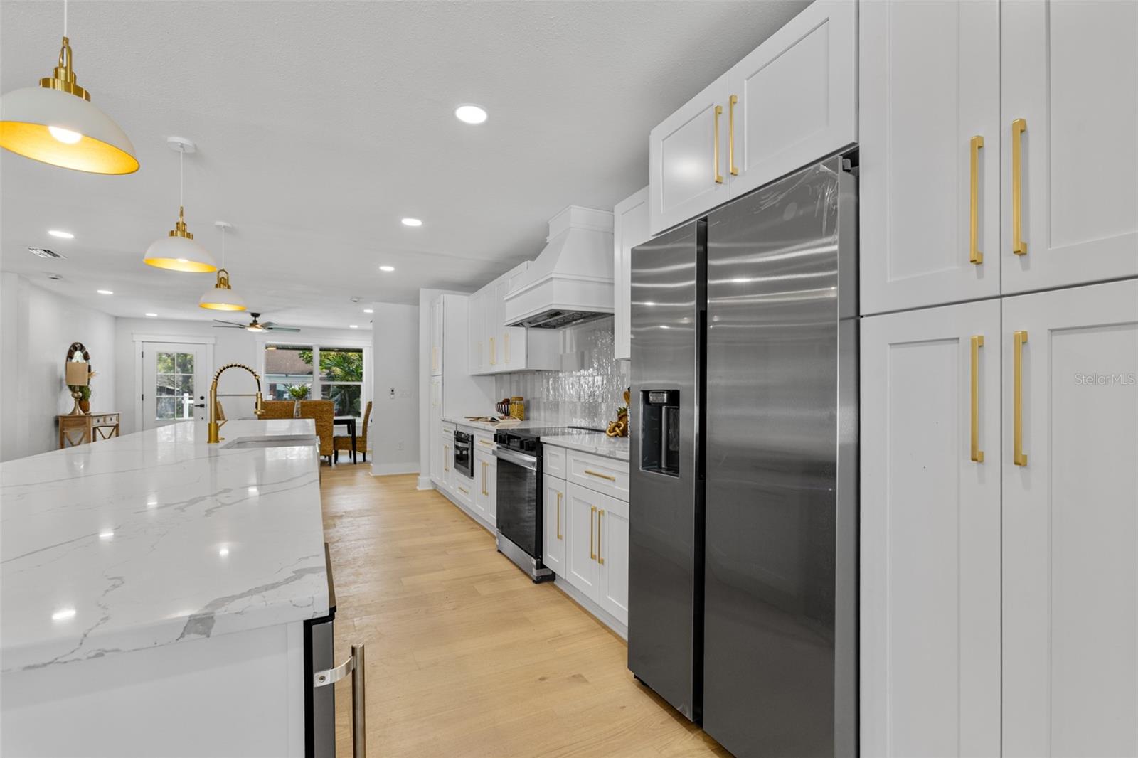 1020 15TH St ST PETERSBURG, FL 33705