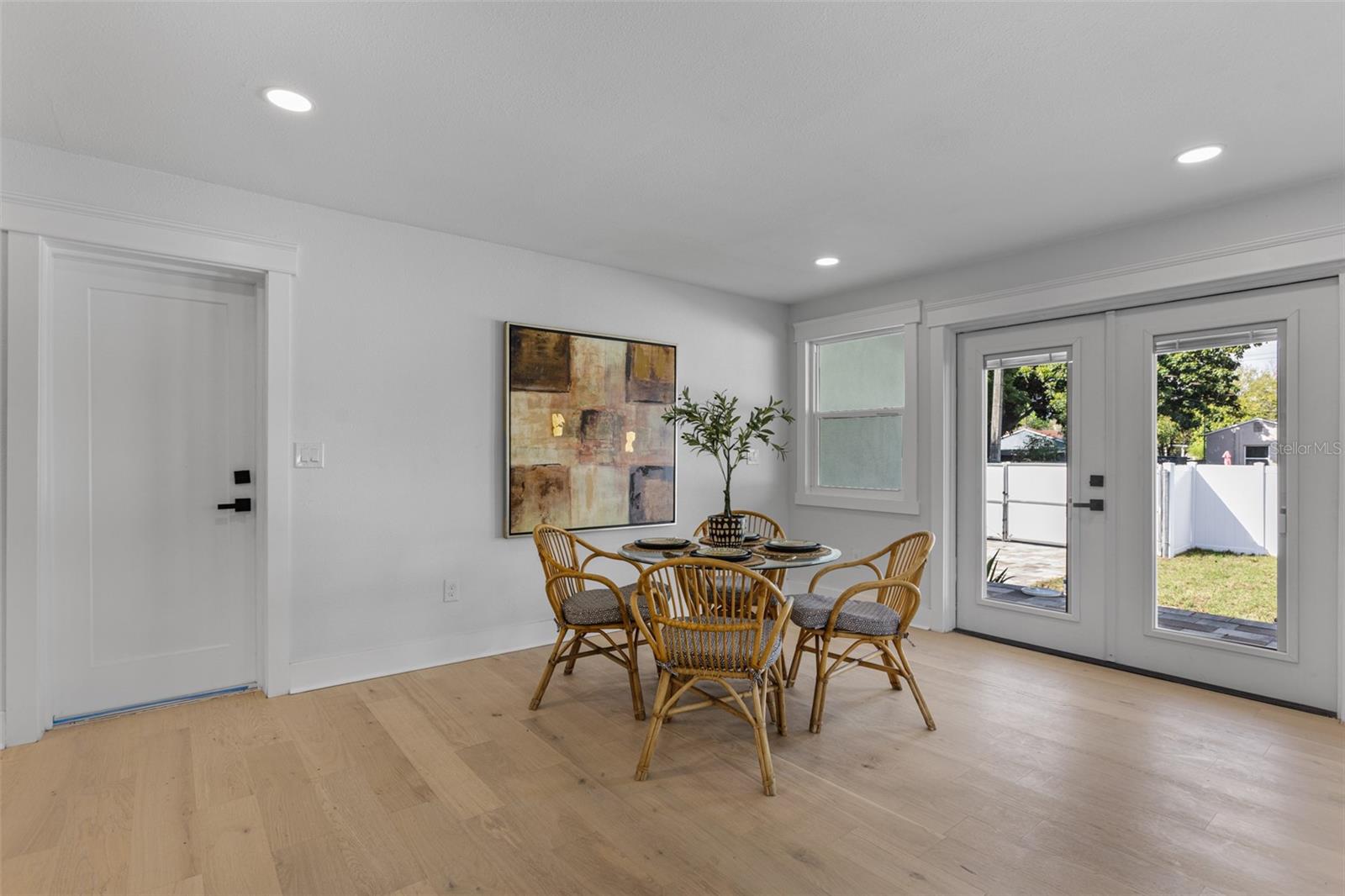 1020 15TH St ST PETERSBURG, FL 33705