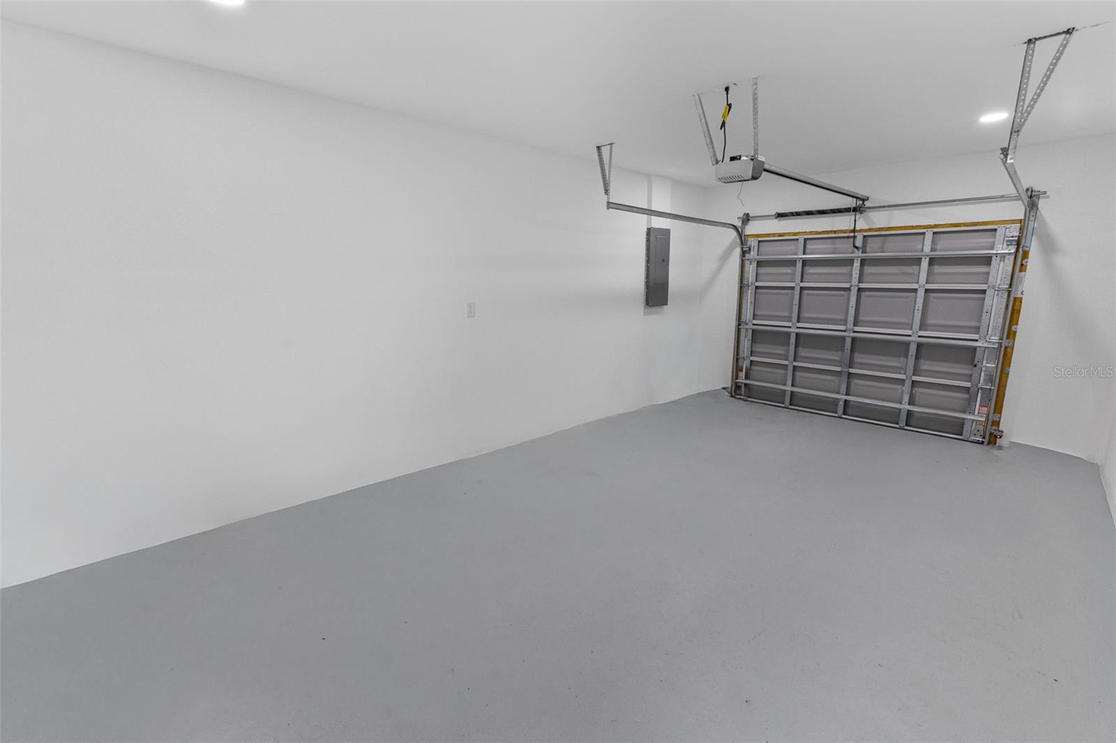 1020 15TH St ST PETERSBURG, FL 33705