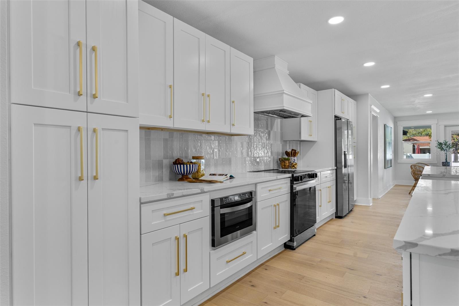 1020 15TH St ST PETERSBURG, FL 33705