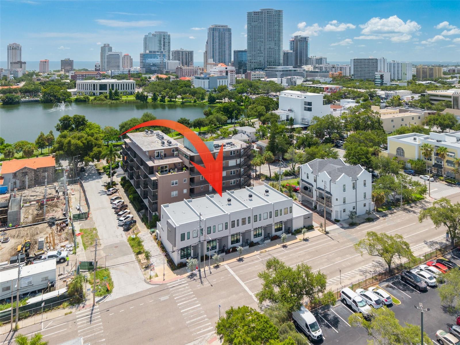 233 8TH St ST PETERSBURG, FL 33701