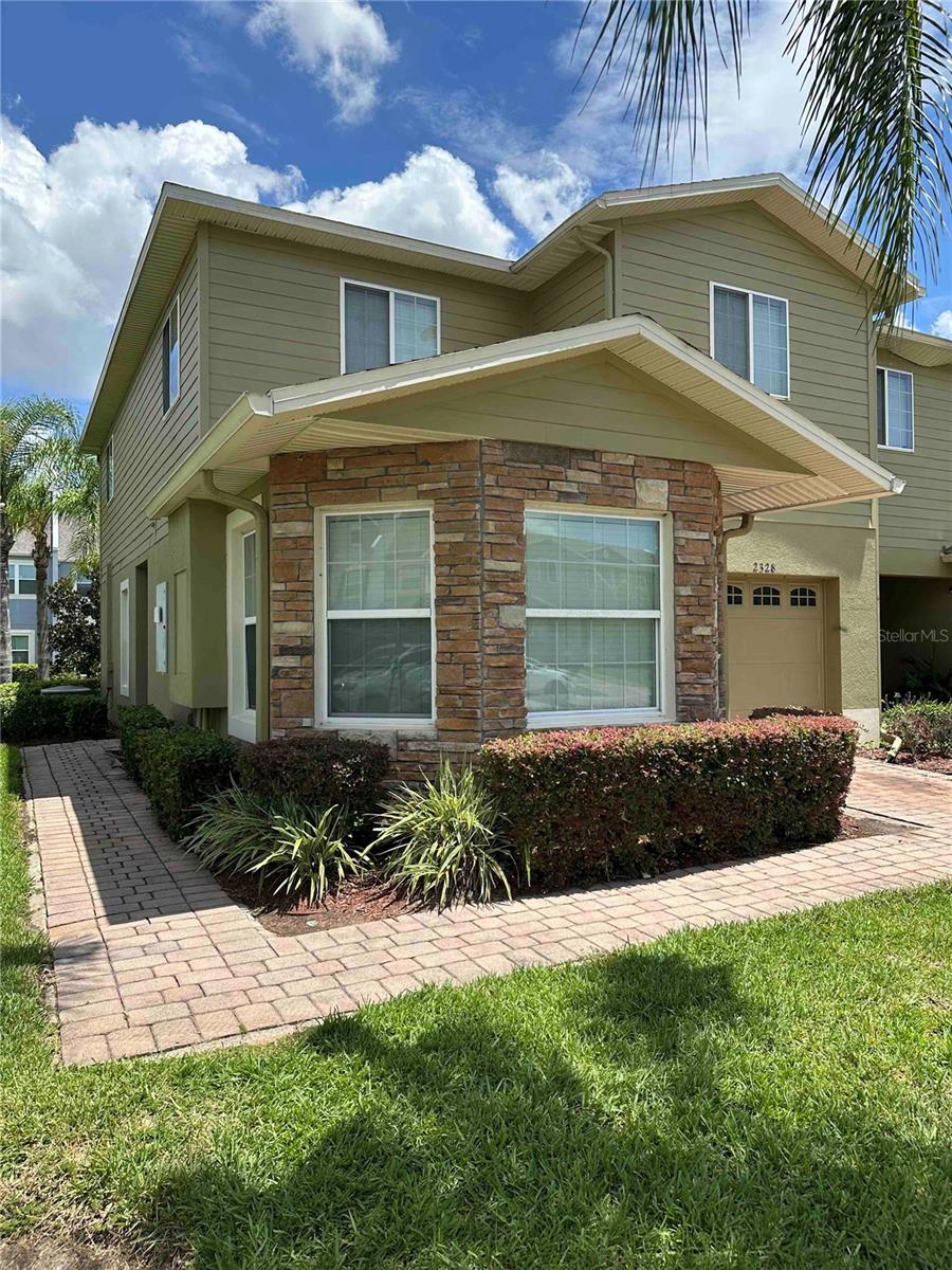 2328 CHATHAM Pl Dr ORLANDO, FL 32824