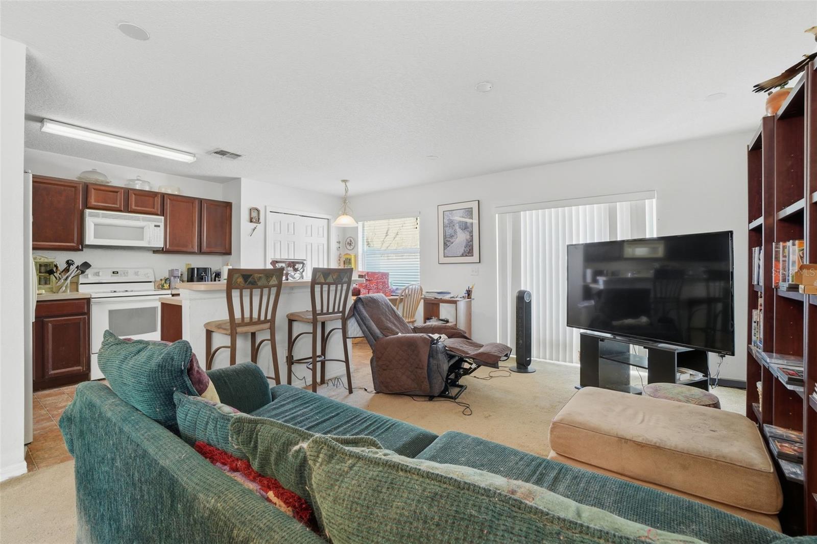 668 CRESTING OAK Cir #43 ORLANDO, FL 32824