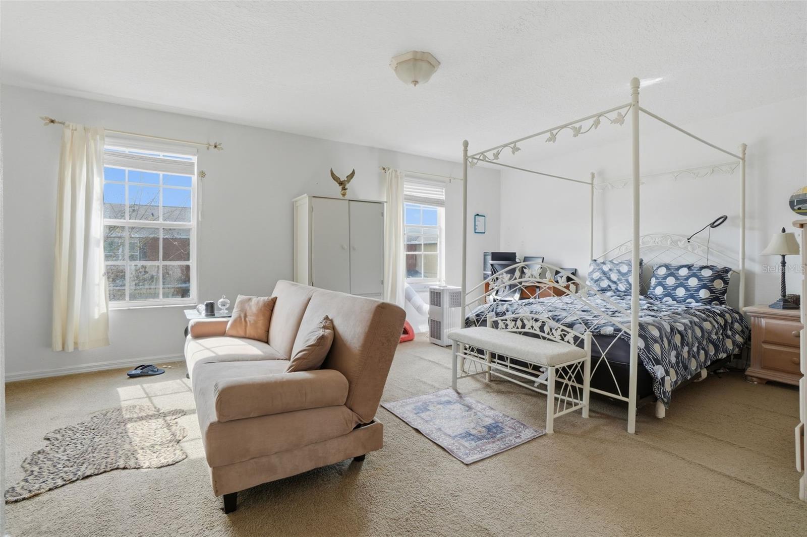 668 CRESTING OAK Cir #43 ORLANDO, FL 32824