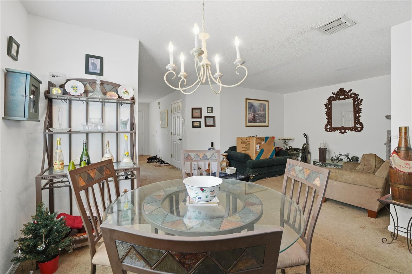 668 CRESTING OAK Cir #43 ORLANDO, FL 32824