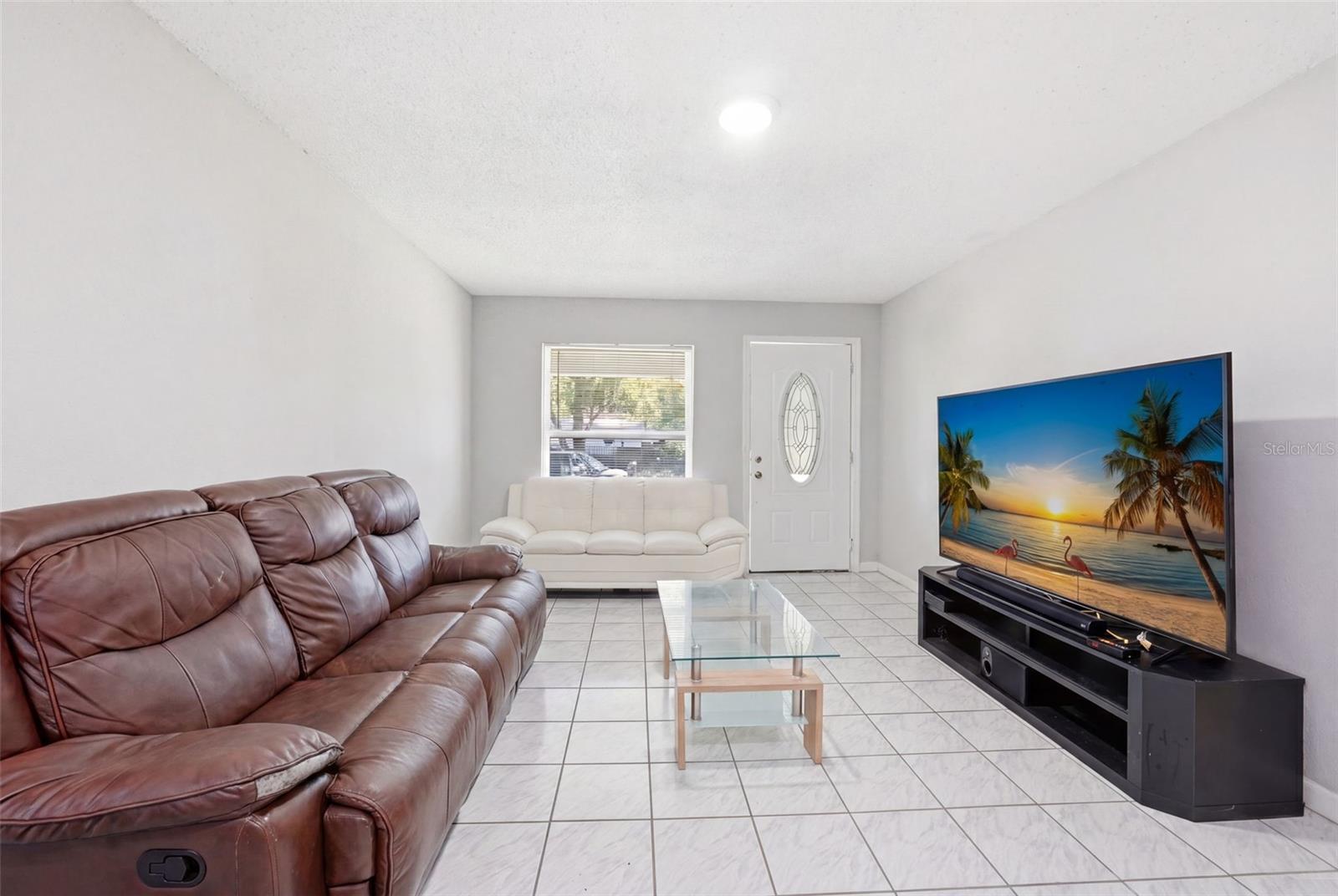 6 VIOLA St KISSIMMEE, FL 34741