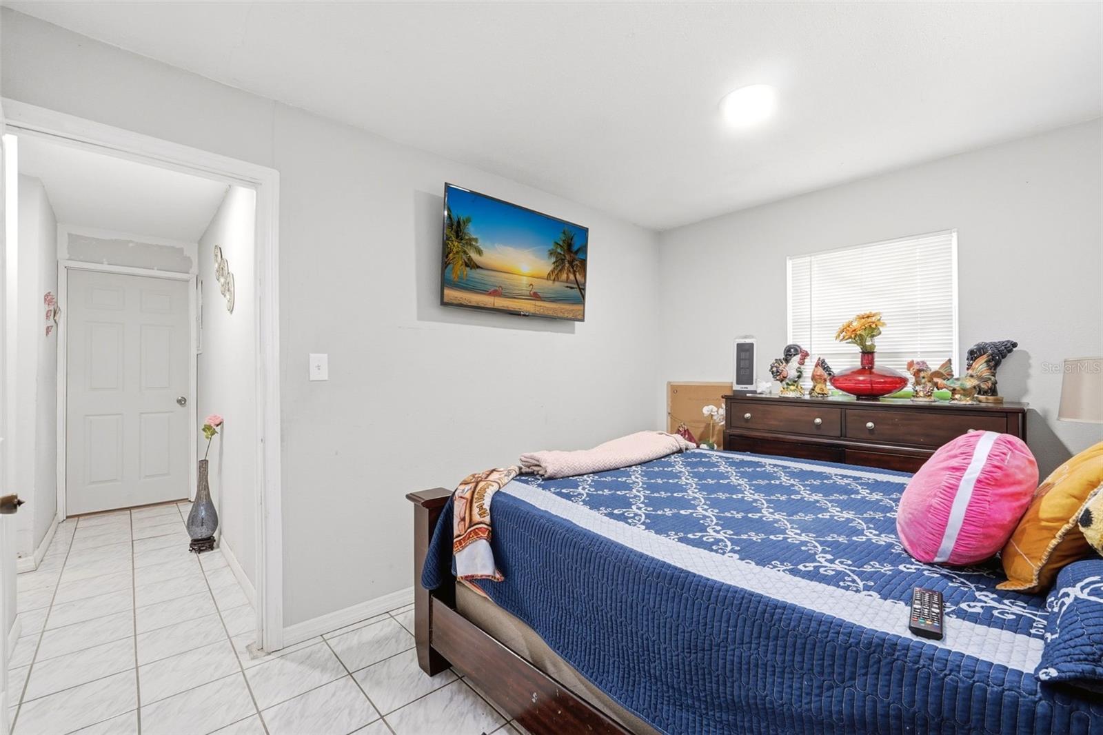 6 VIOLA St KISSIMMEE, FL 34741