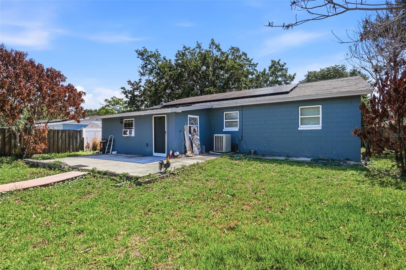 6 VIOLA St KISSIMMEE, FL 34741
