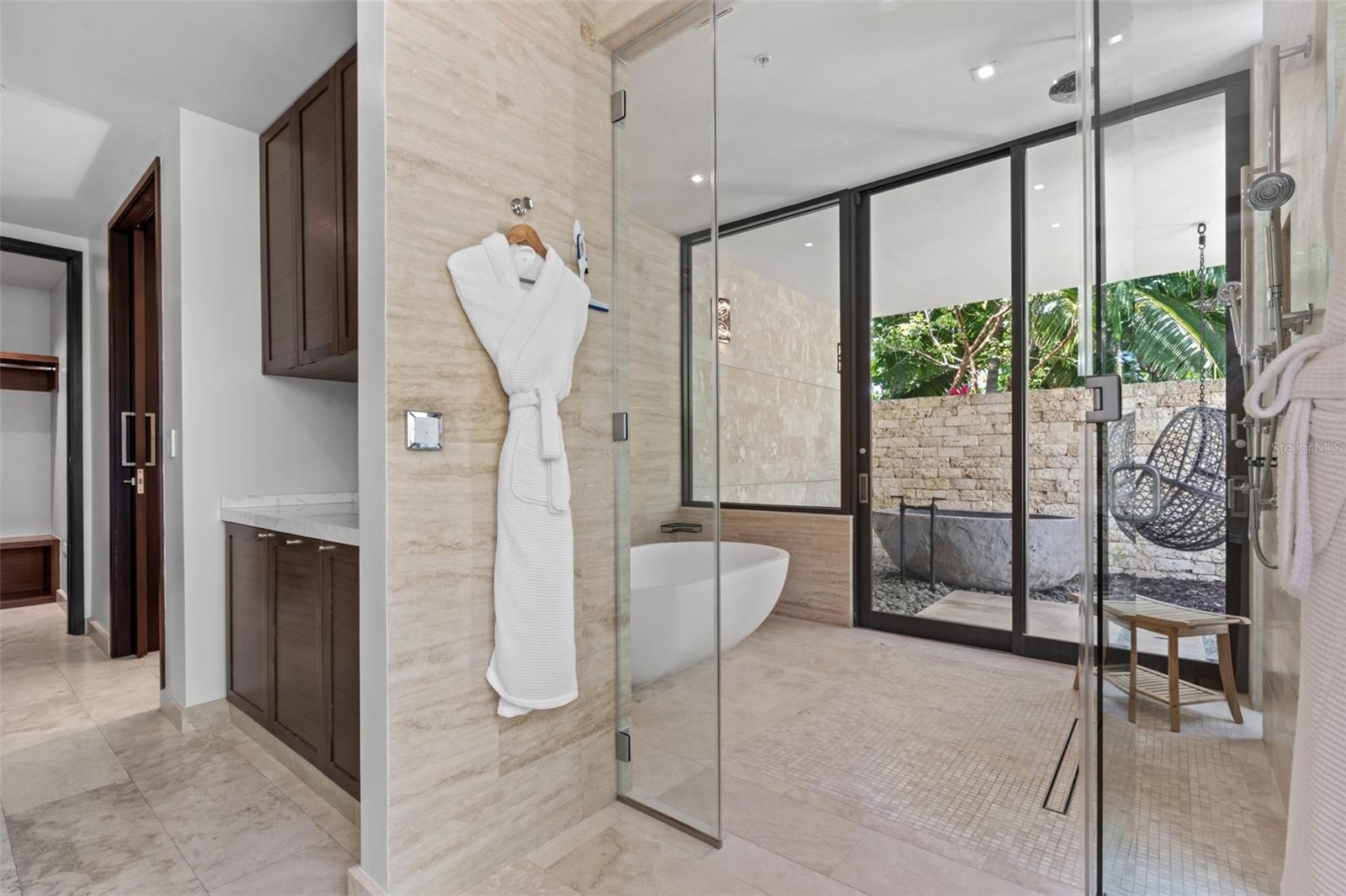 2200 DORADO Bch Dr #3 DORADO, PR 00646