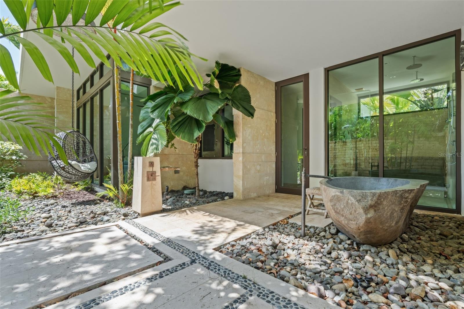 2200 DORADO Bch Dr #3 DORADO, PR 00646