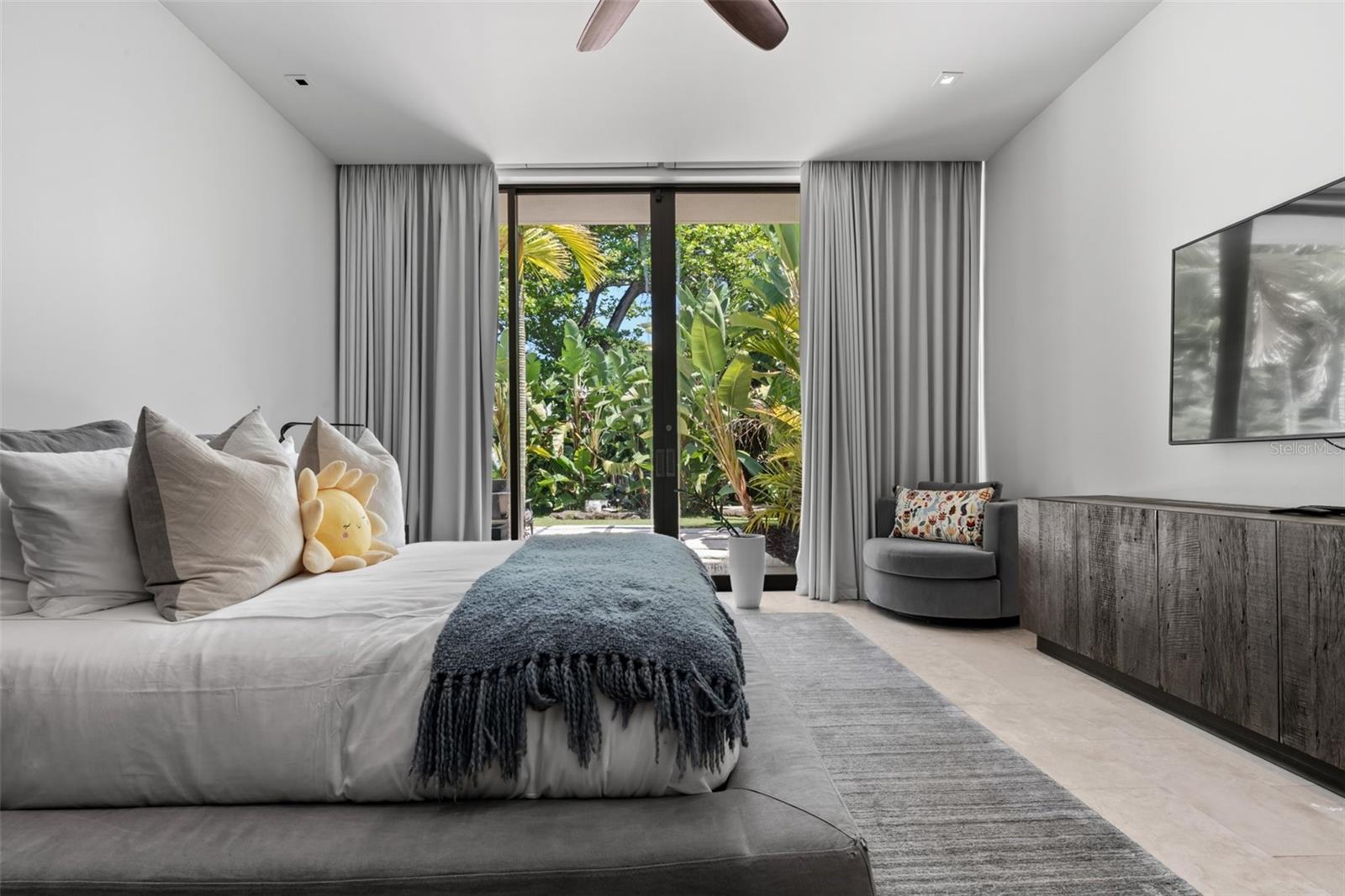 2200 DORADO Bch Dr #3 DORADO, PR 00646