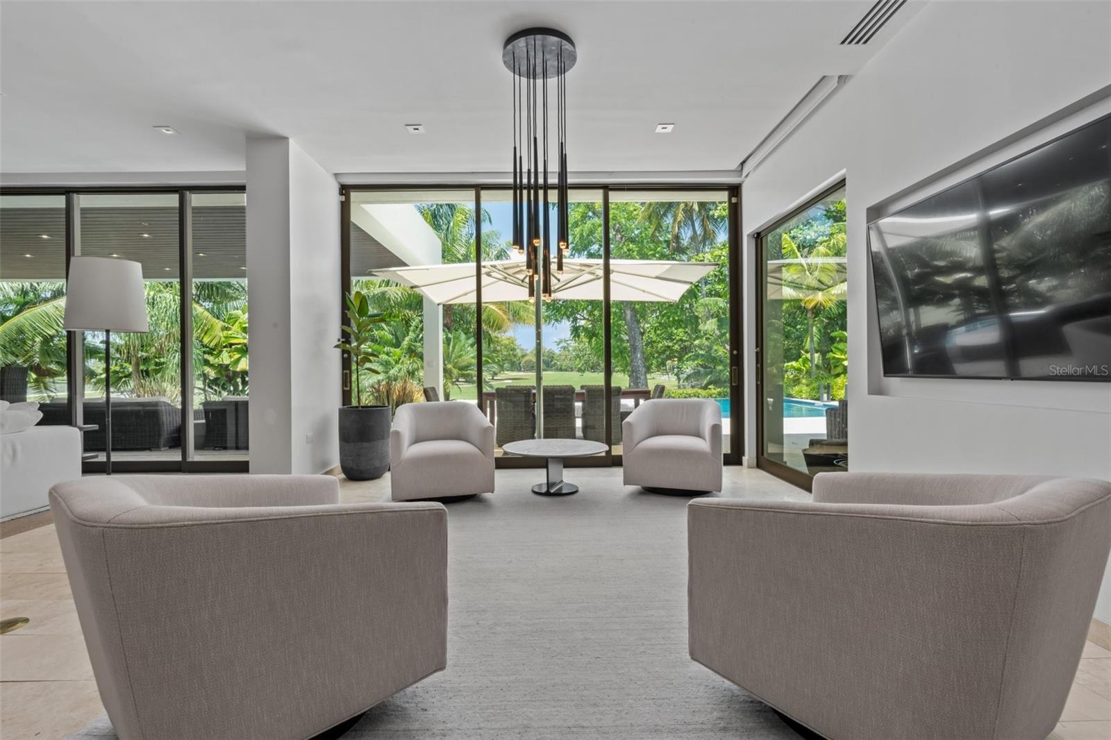 2200 DORADO Bch Dr #3 DORADO, PR 00646