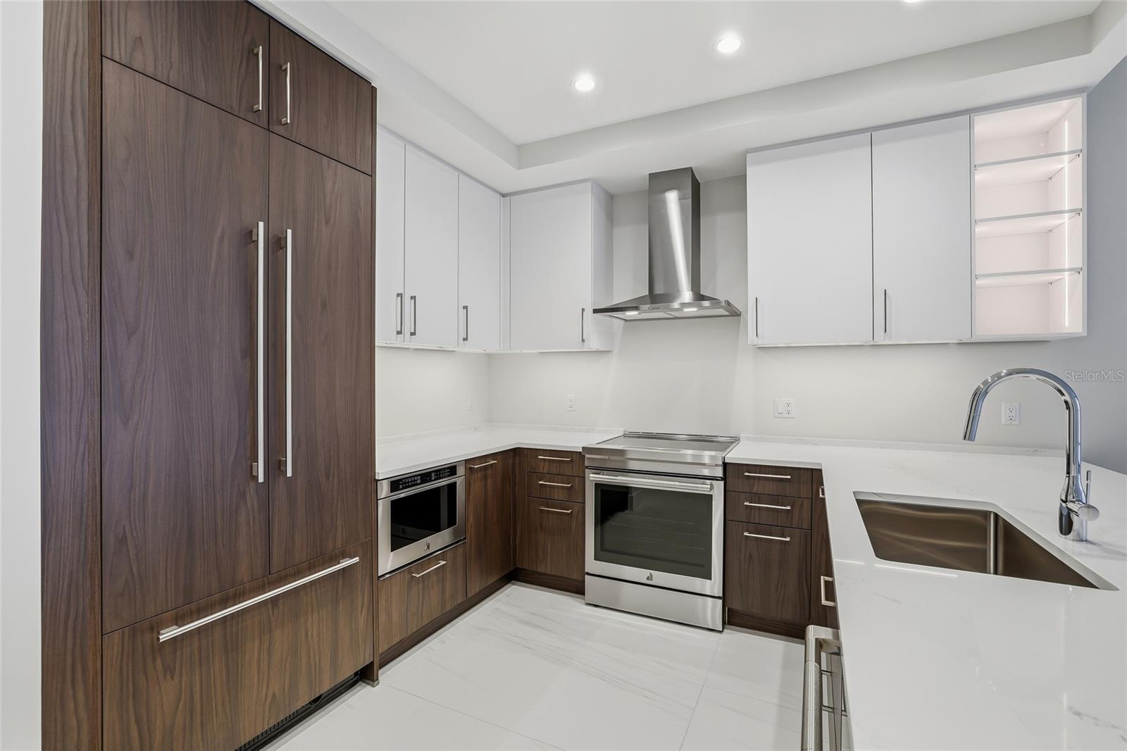 275 1ST Ave S #1804 ST PETERSBURG, FL 33701