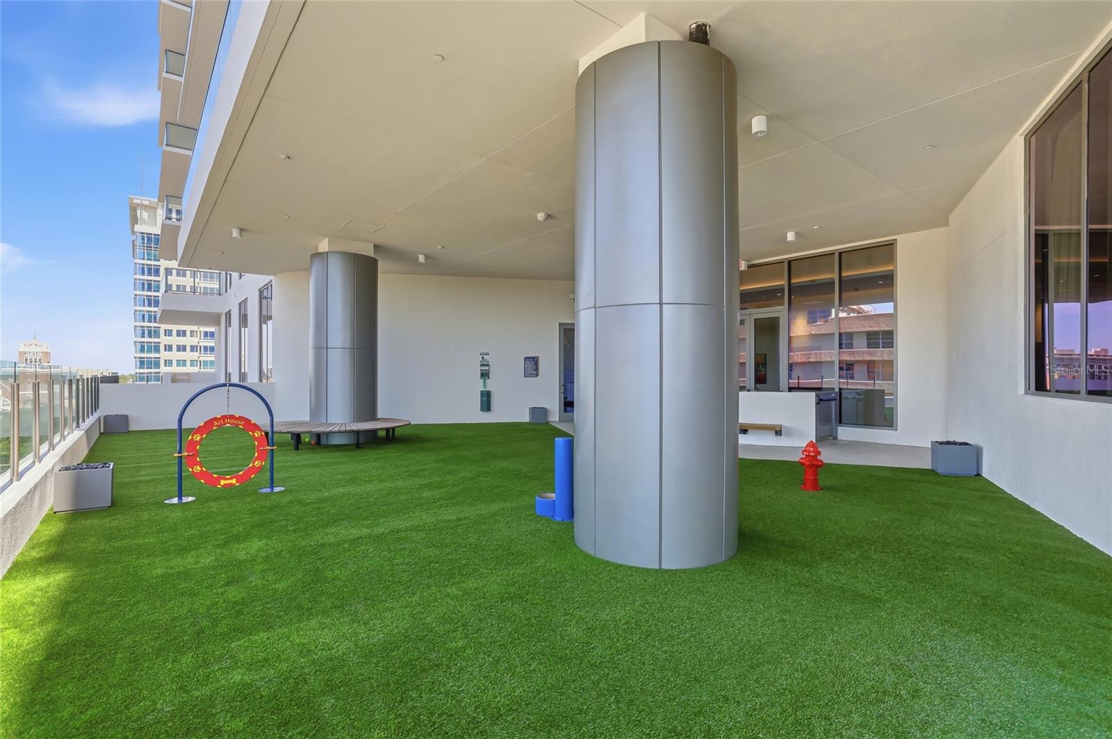 275 1ST Ave S #1804 ST PETERSBURG, FL 33701