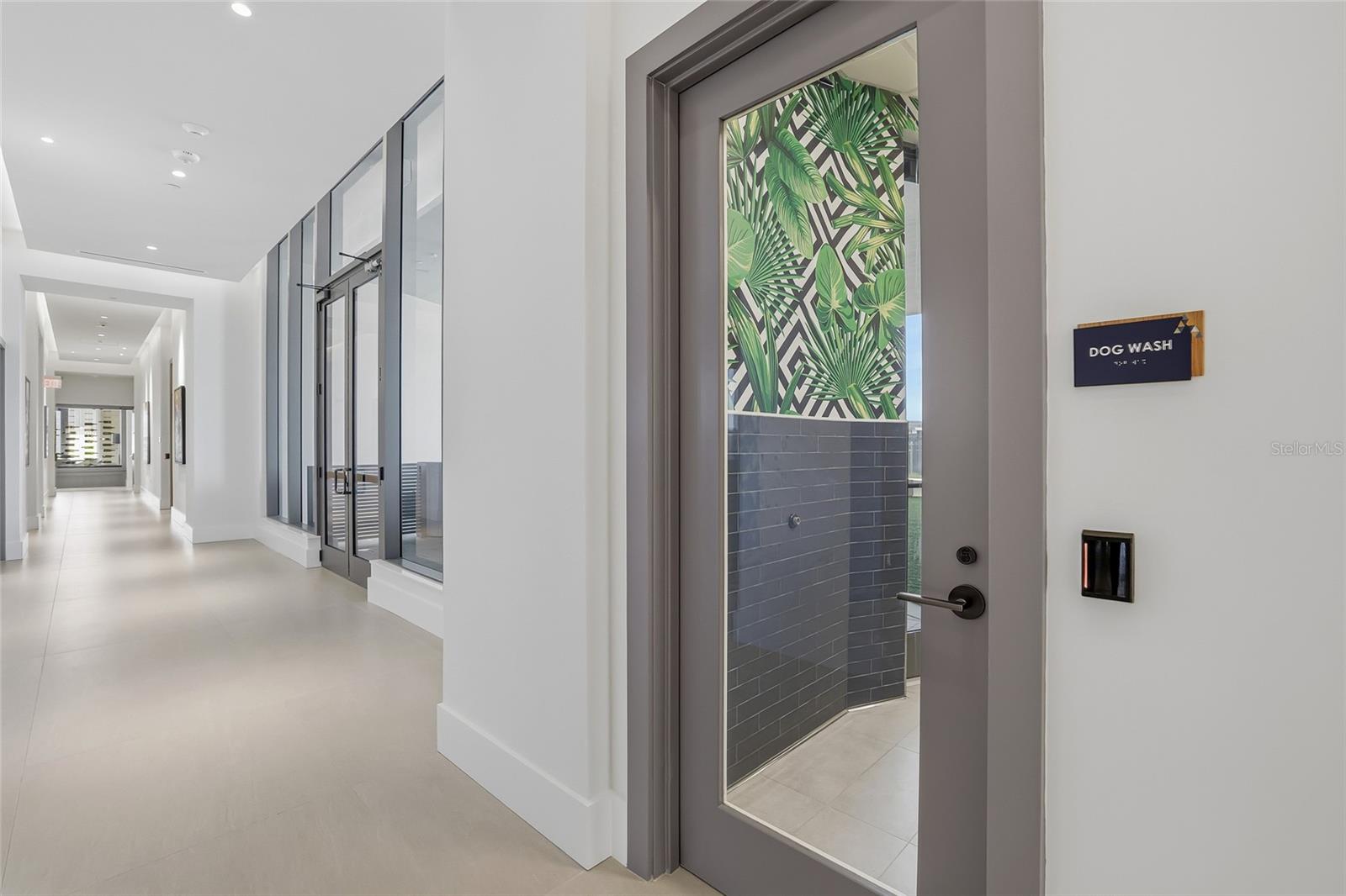 275 1ST Ave S #1804 ST PETERSBURG, FL 33701