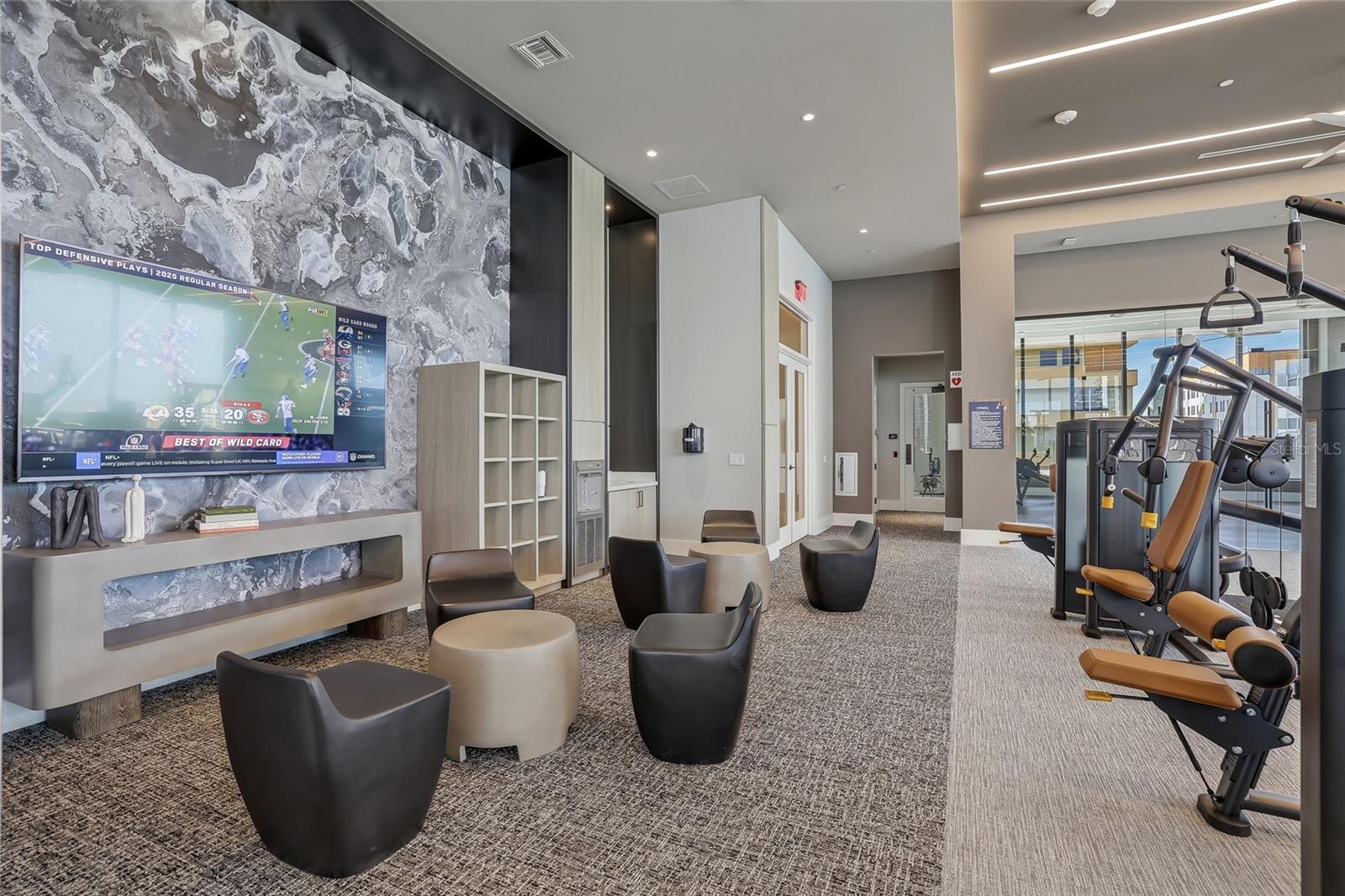 275 1ST Ave S #1804 ST PETERSBURG, FL 33701