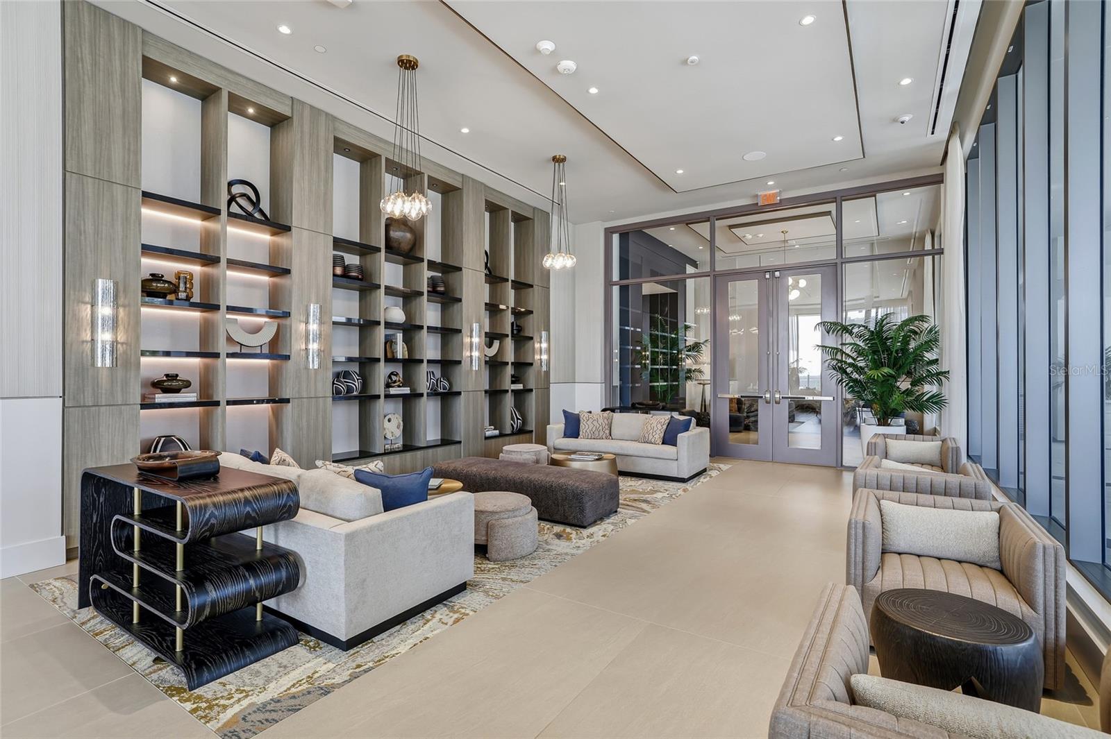 275 1ST Ave S #1804 ST PETERSBURG, FL 33701