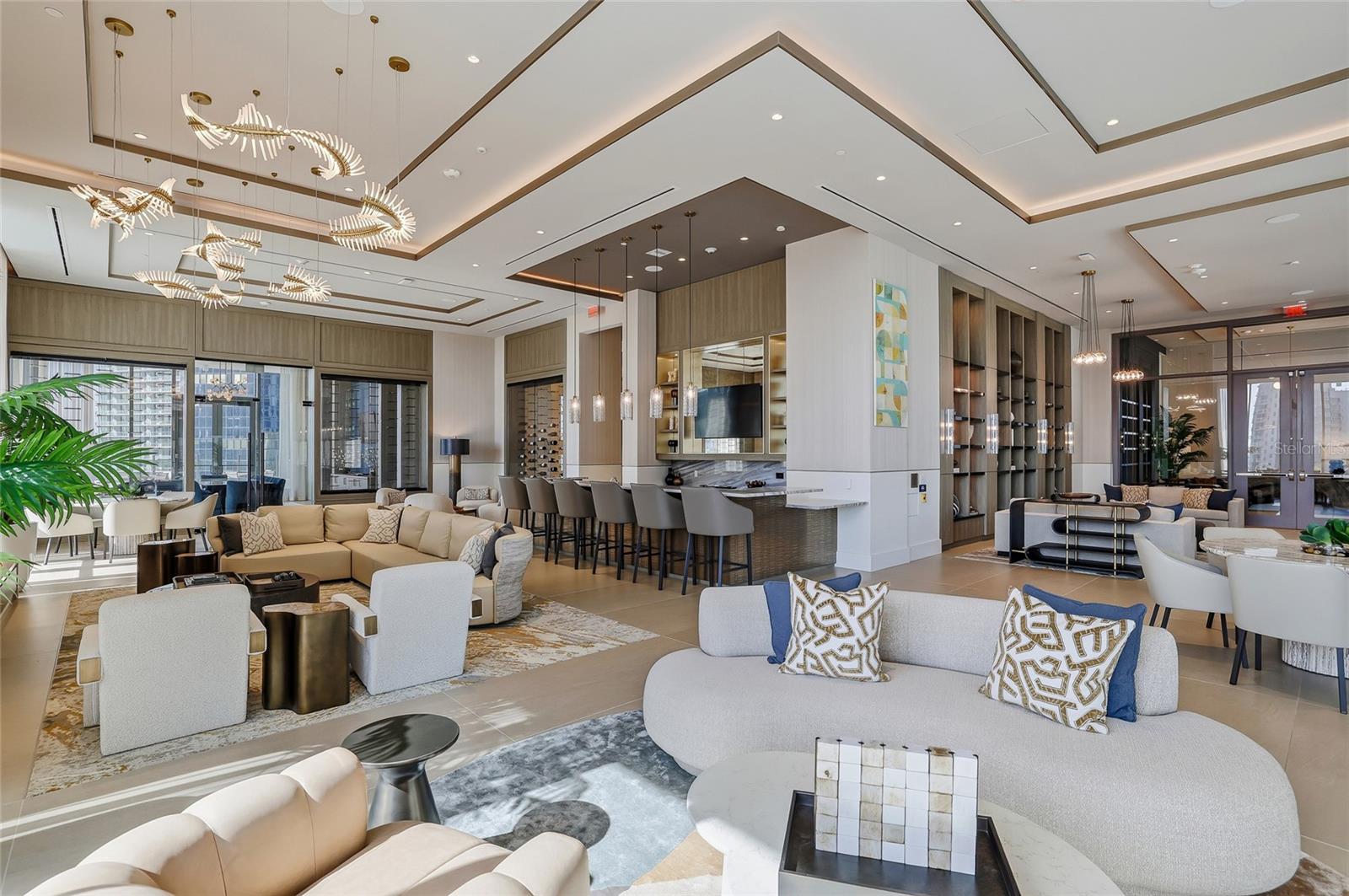 275 1ST Ave S #1804 ST PETERSBURG, FL 33701